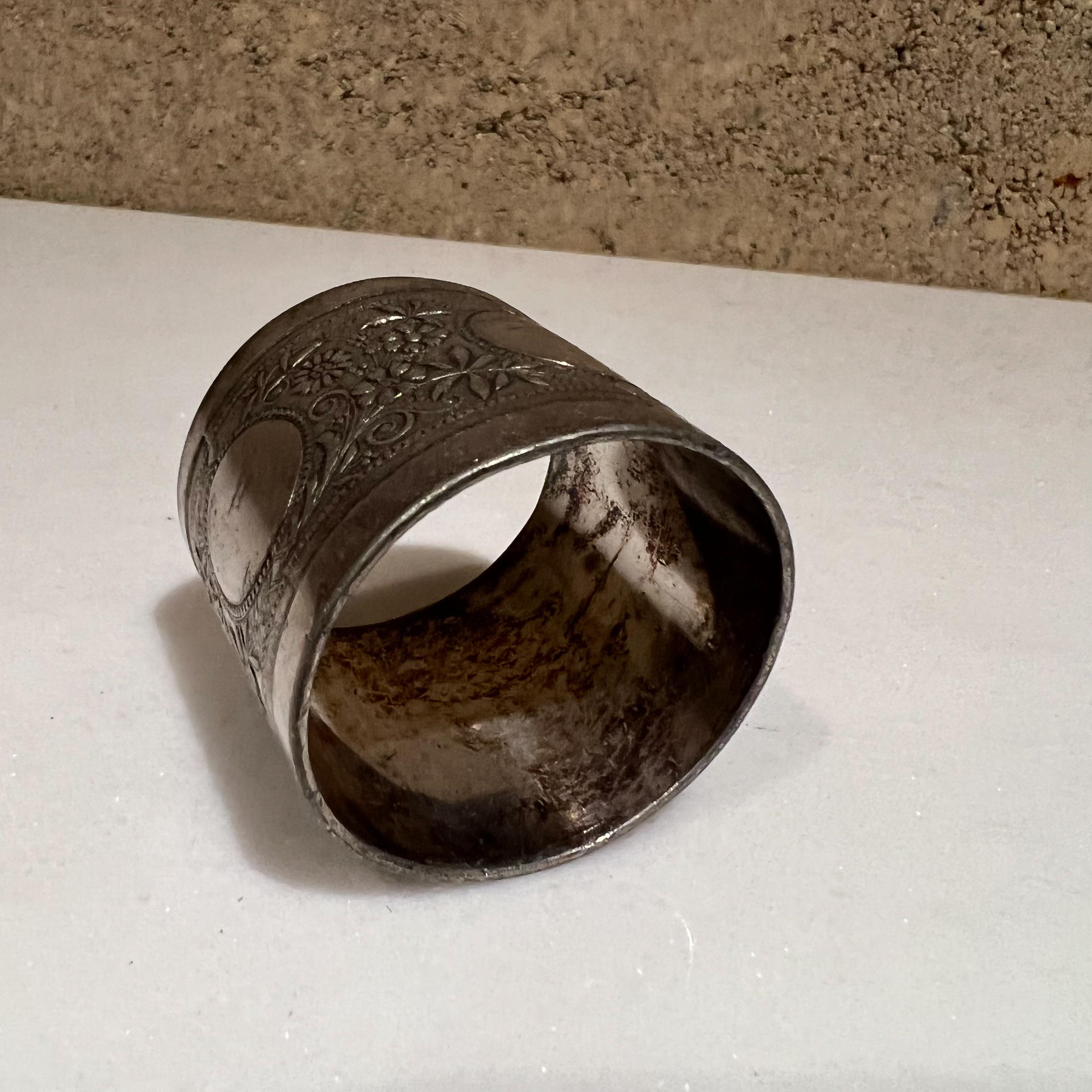 Mid-Century Modern Antique Vintage Silverplated Napkin Ring Holder Pretty Gay Floral