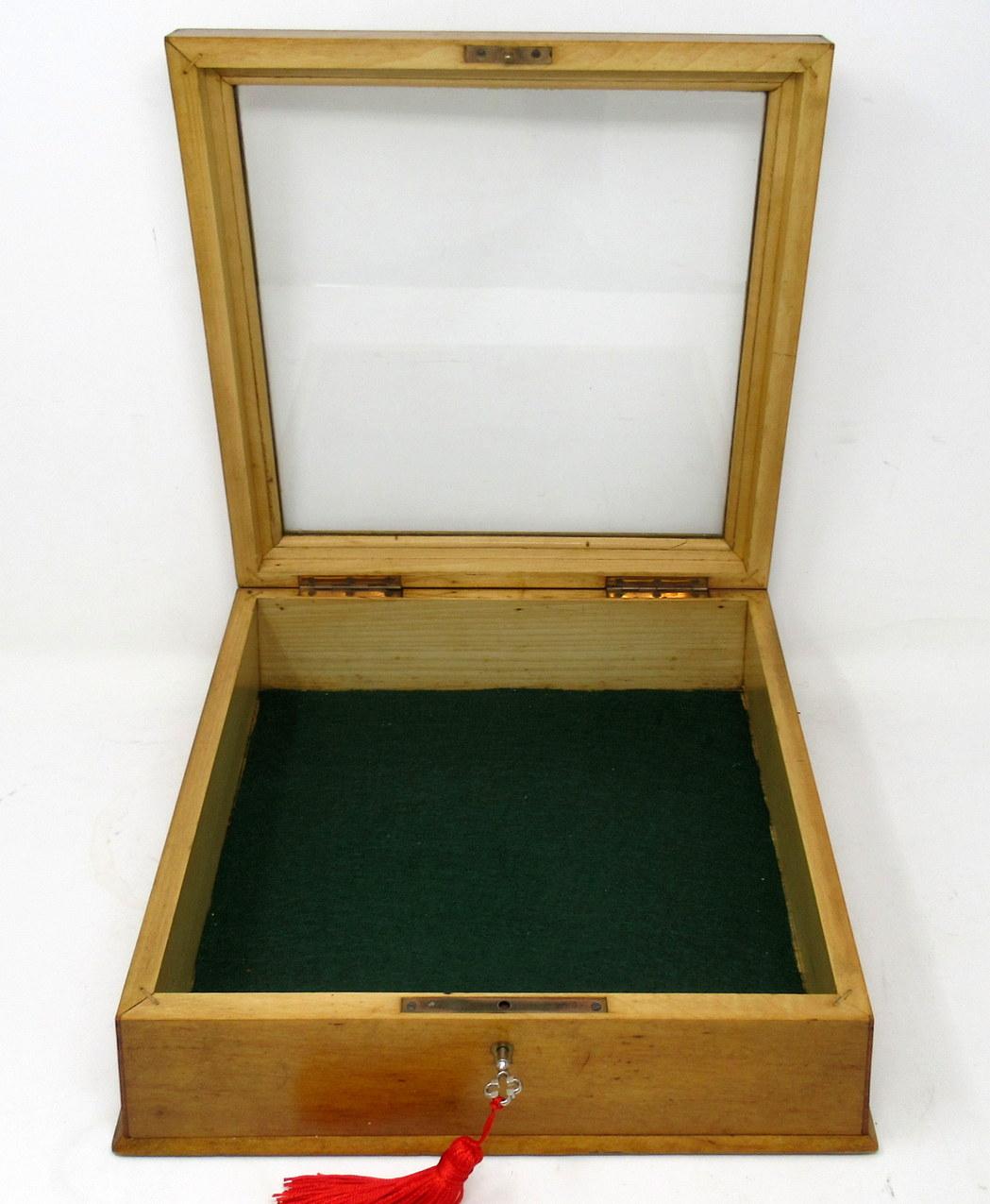 20th Century Antique Vintage Satinwood Mahogany Jewlery Casket Trinket Table Dresser Box