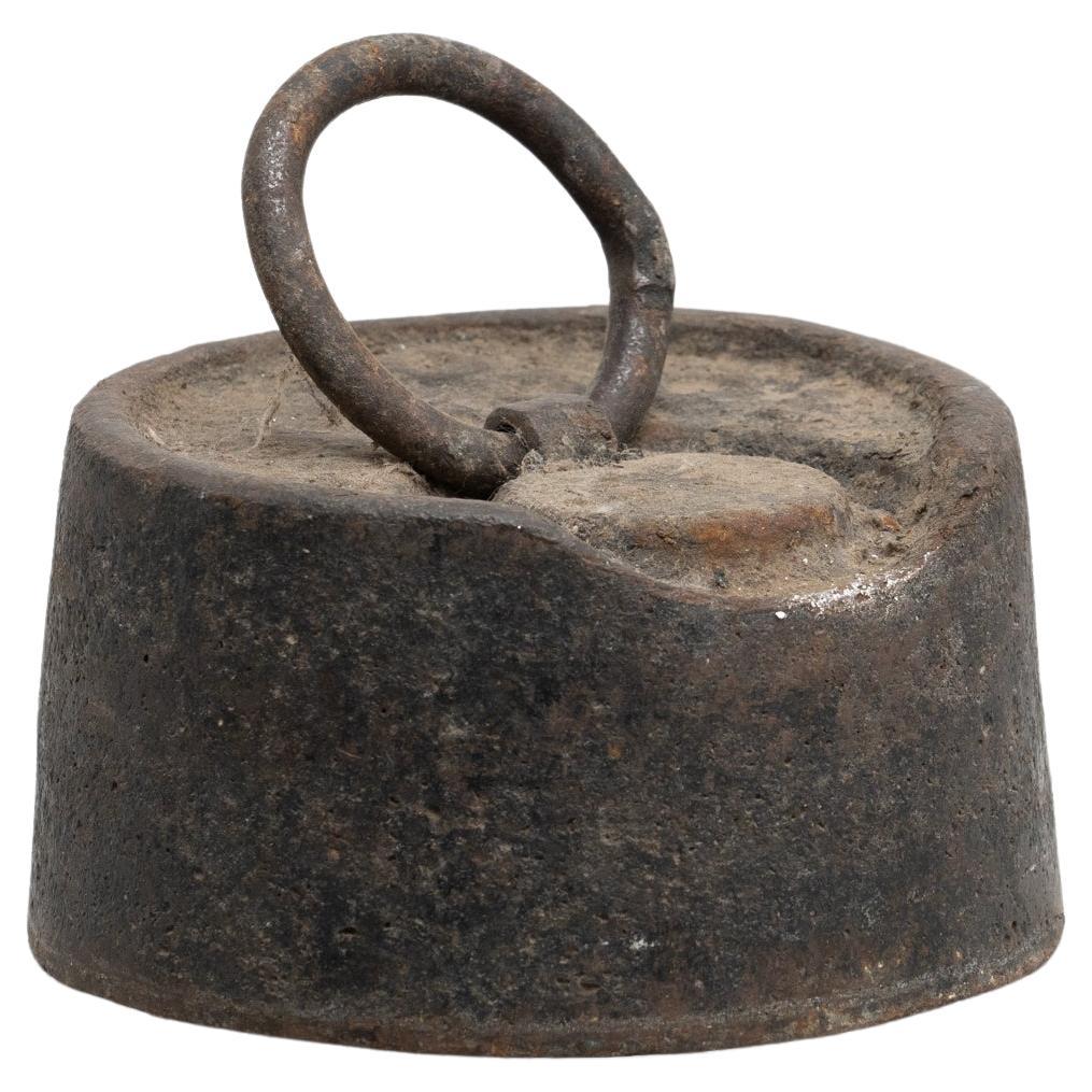 Vintage store scale weights