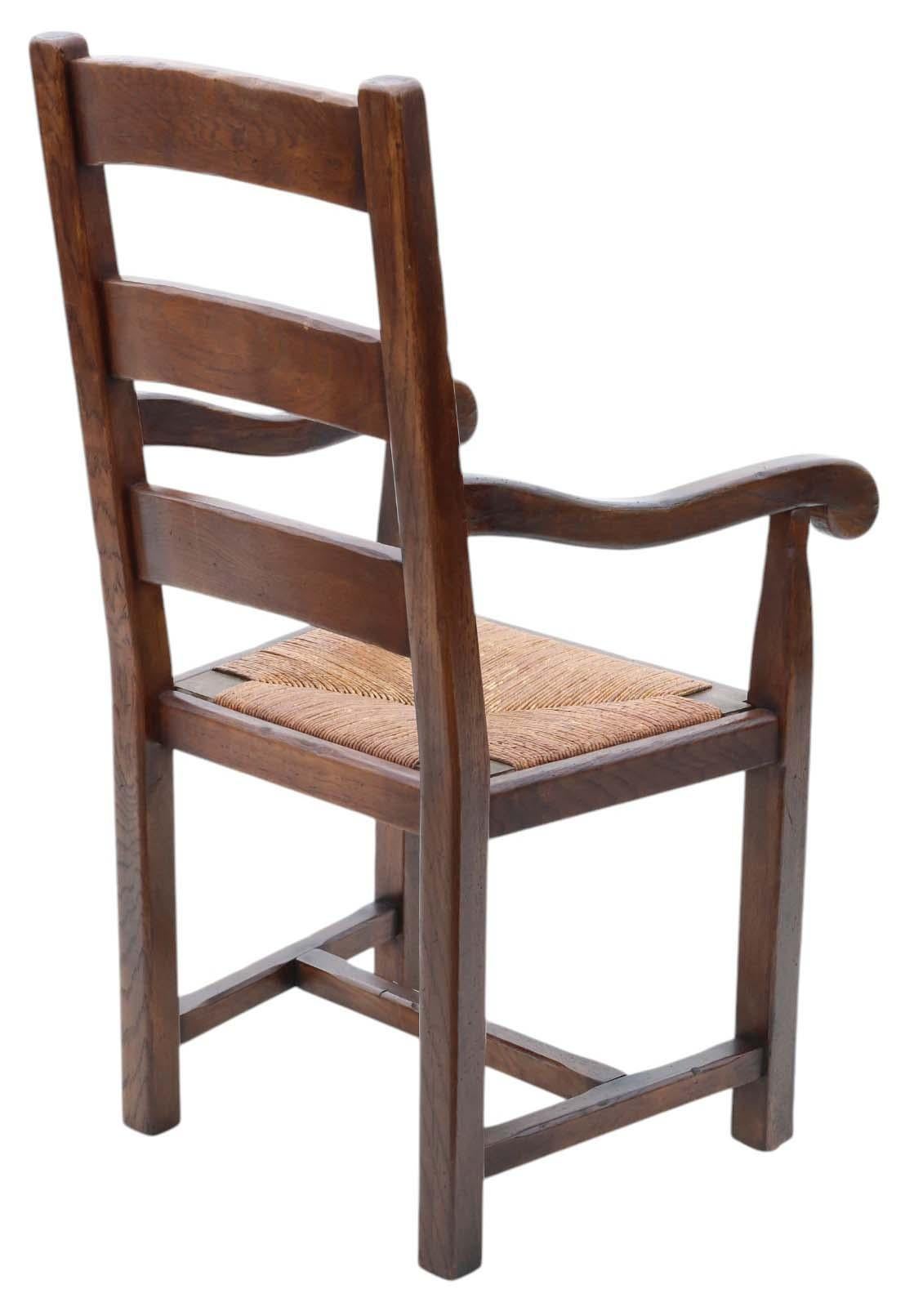 Metà XX secolo Antico set di 8 sedie da pranzo in Oak c.1930 - 6 sedie laterali + 2 poltrone in vendita