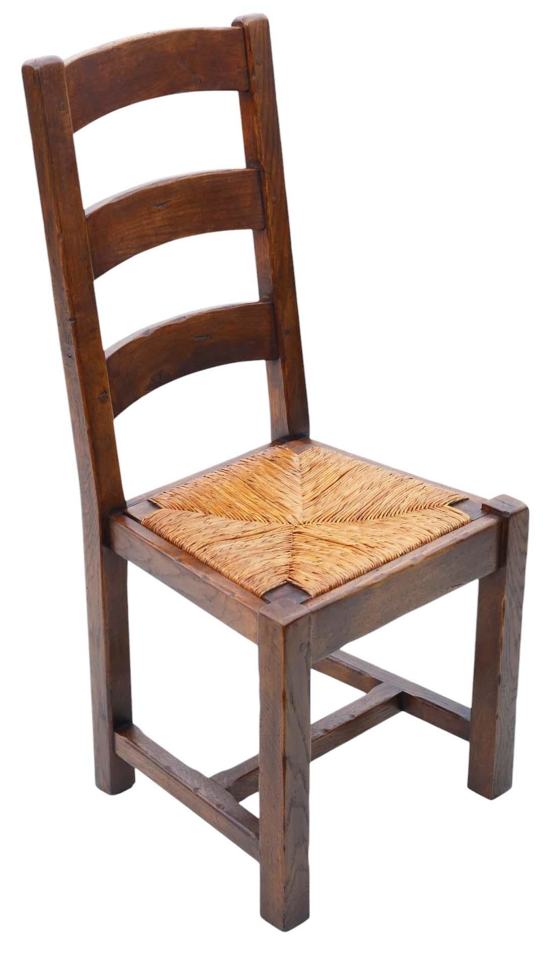 Antico set di 8 sedie da pranzo in Oak c.1930 - 6 sedie laterali + 2 poltrone in vendita 2