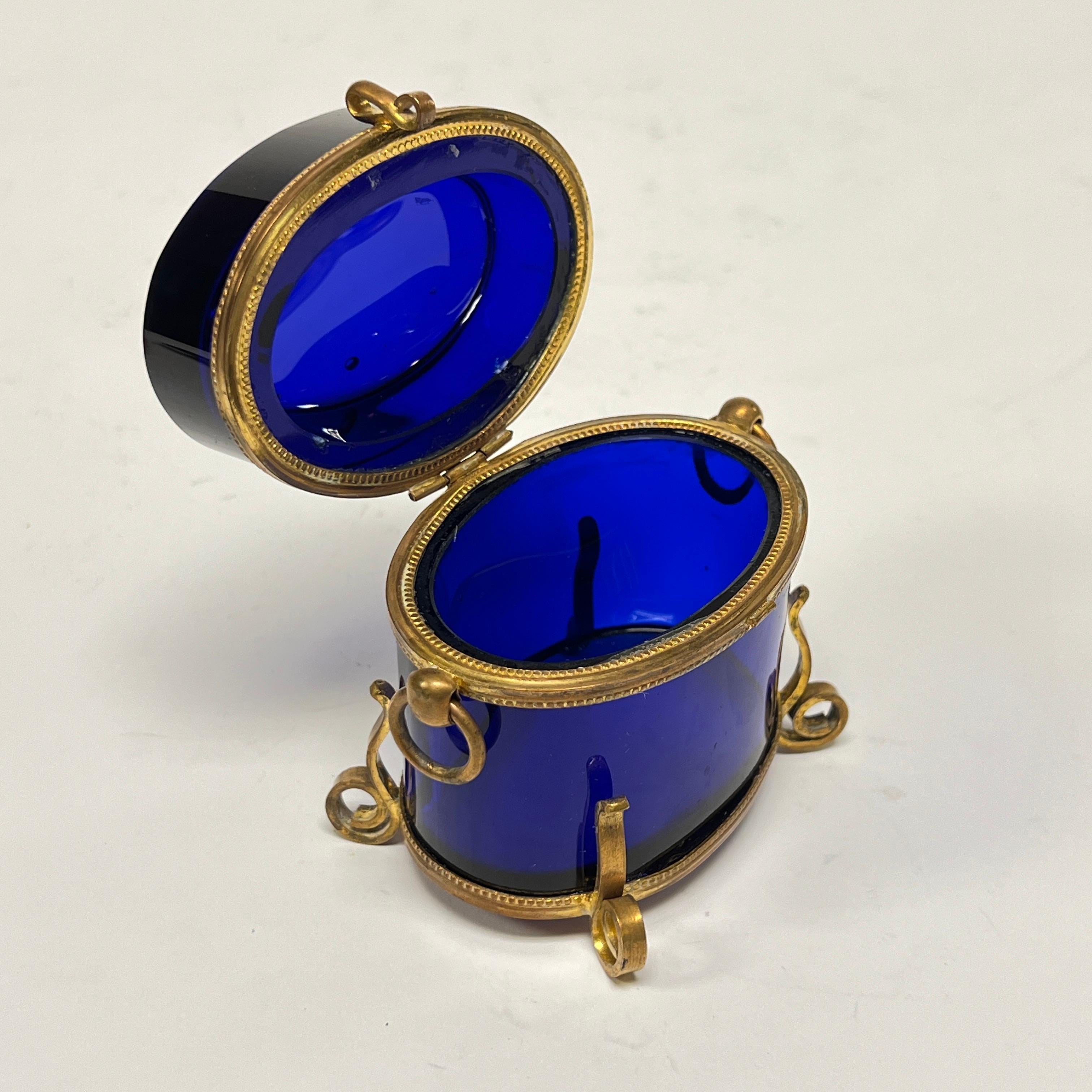 Antique Violet / Blue Glass and Gilt Bronze Jewelry Box / Casket For Sale 5