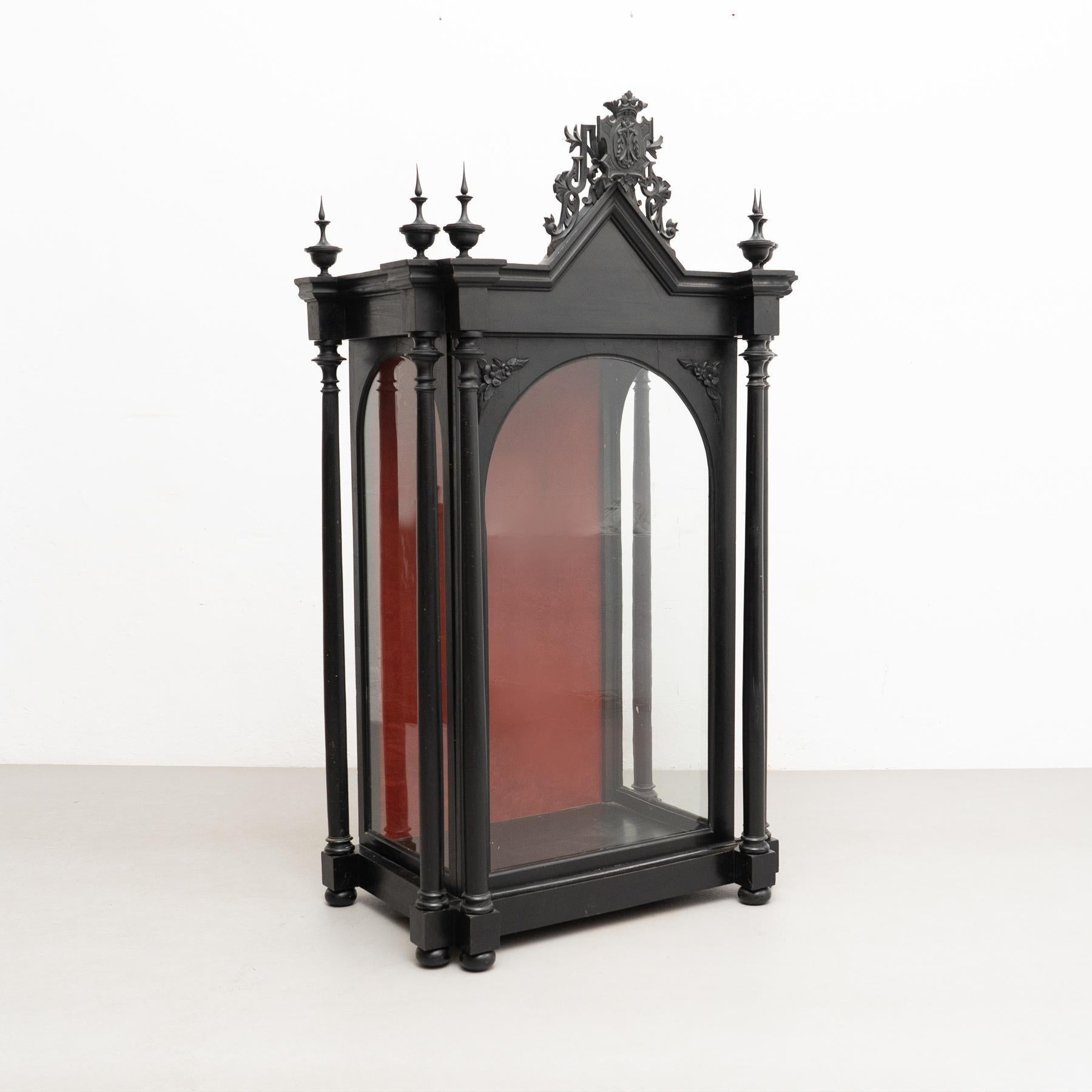 Antique Virgin Sculpture on a Wooden Glass Door Cabinet, circa 1940 For Sale 5