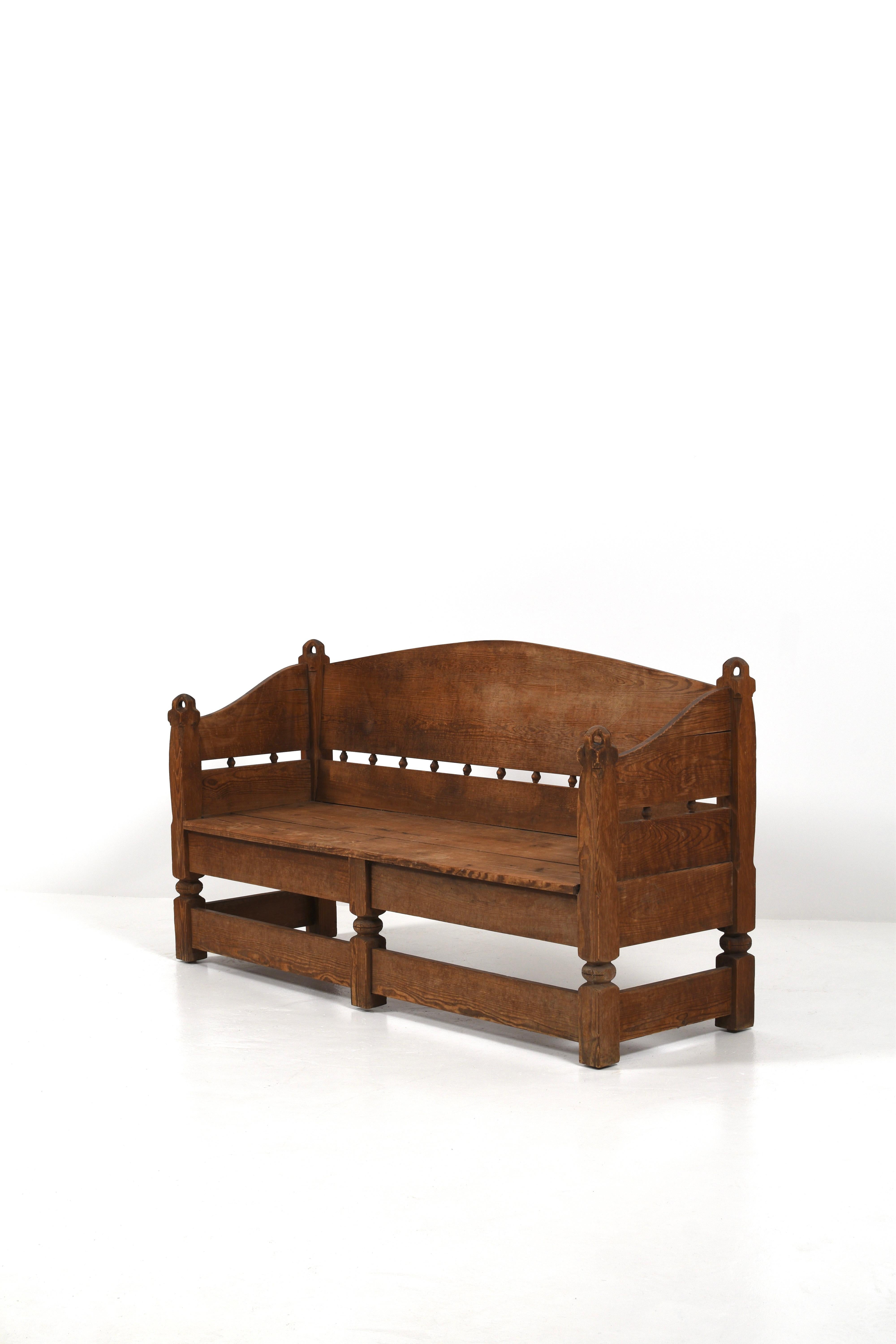 Antique Wabi-Sabi Church Bench in Pine In Good Condition For Sale In Göteborg, SE