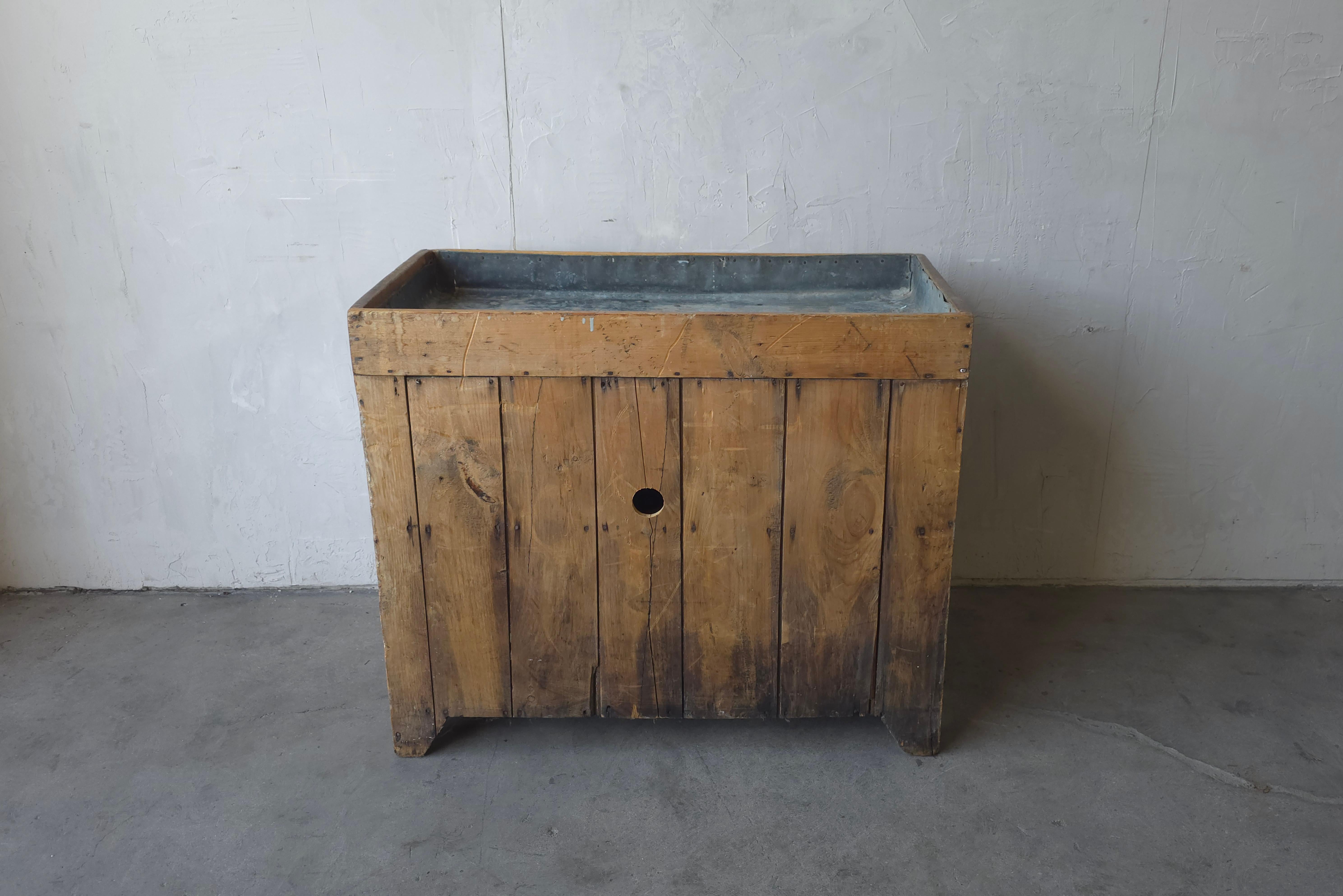 Antico mobile lavabo Wabi Sabi a secco in vendita 2
