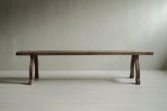 Antica panca Wabi Sabi in legno di pino, Svezia, 1800