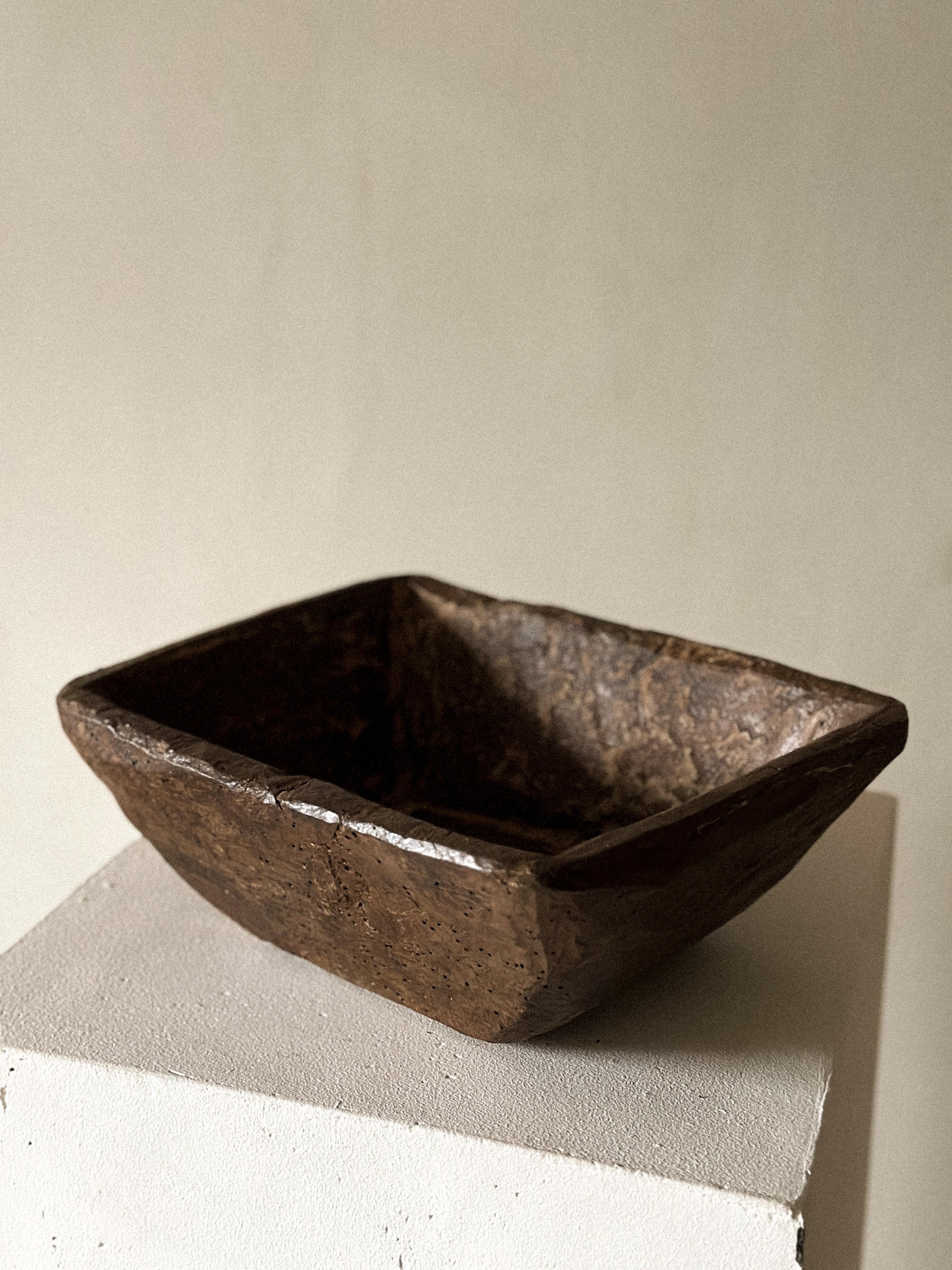 Antike Wabi Sabi Wurzelholzschale, Bulgarien, ca. Ende 1800, Wabi Sabi (Romantik) im Angebot