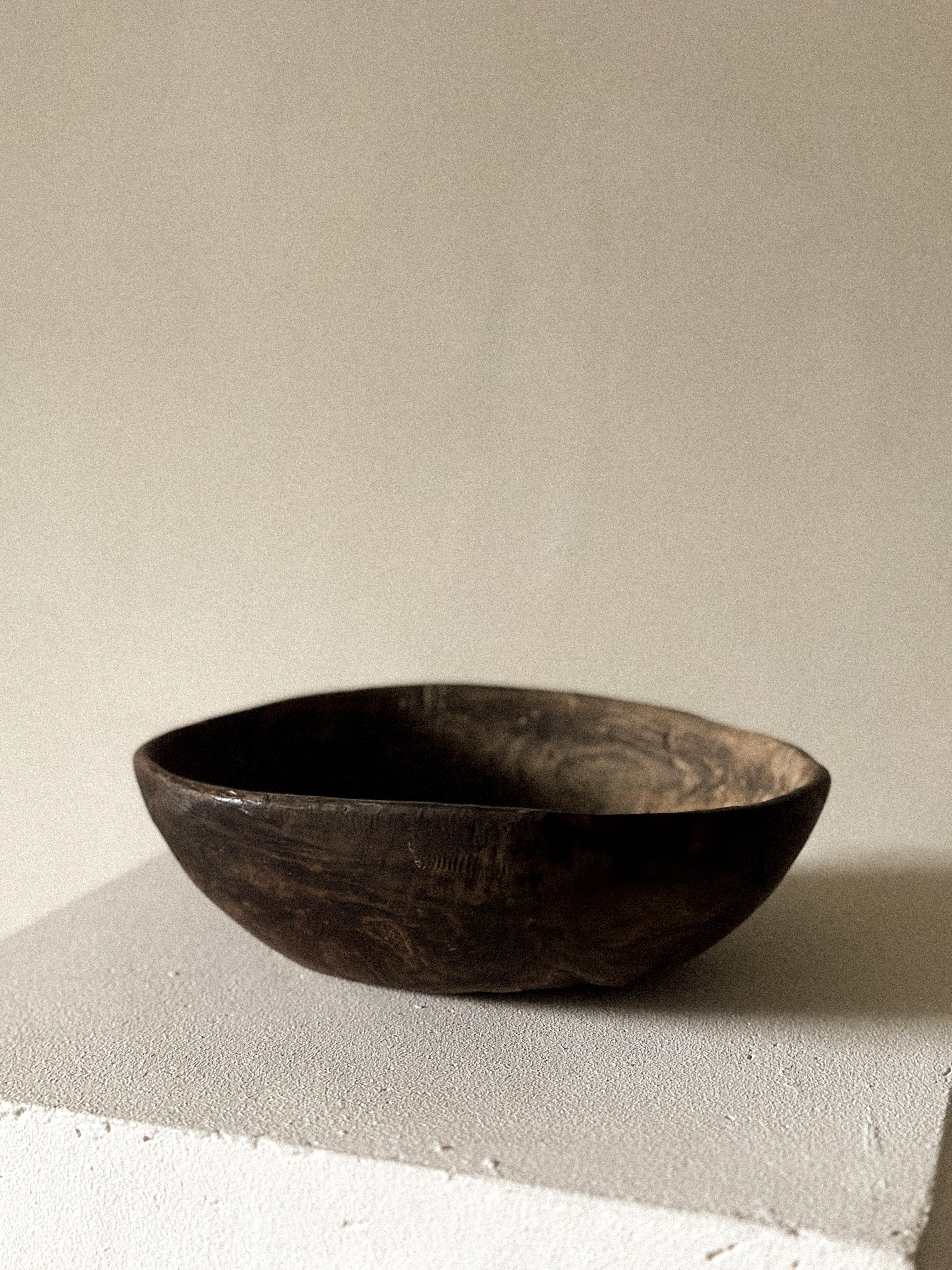 Romantic Antique Wabi Sabi Wooden Root Bowl, Scandinavia c. 1800s For Sale
