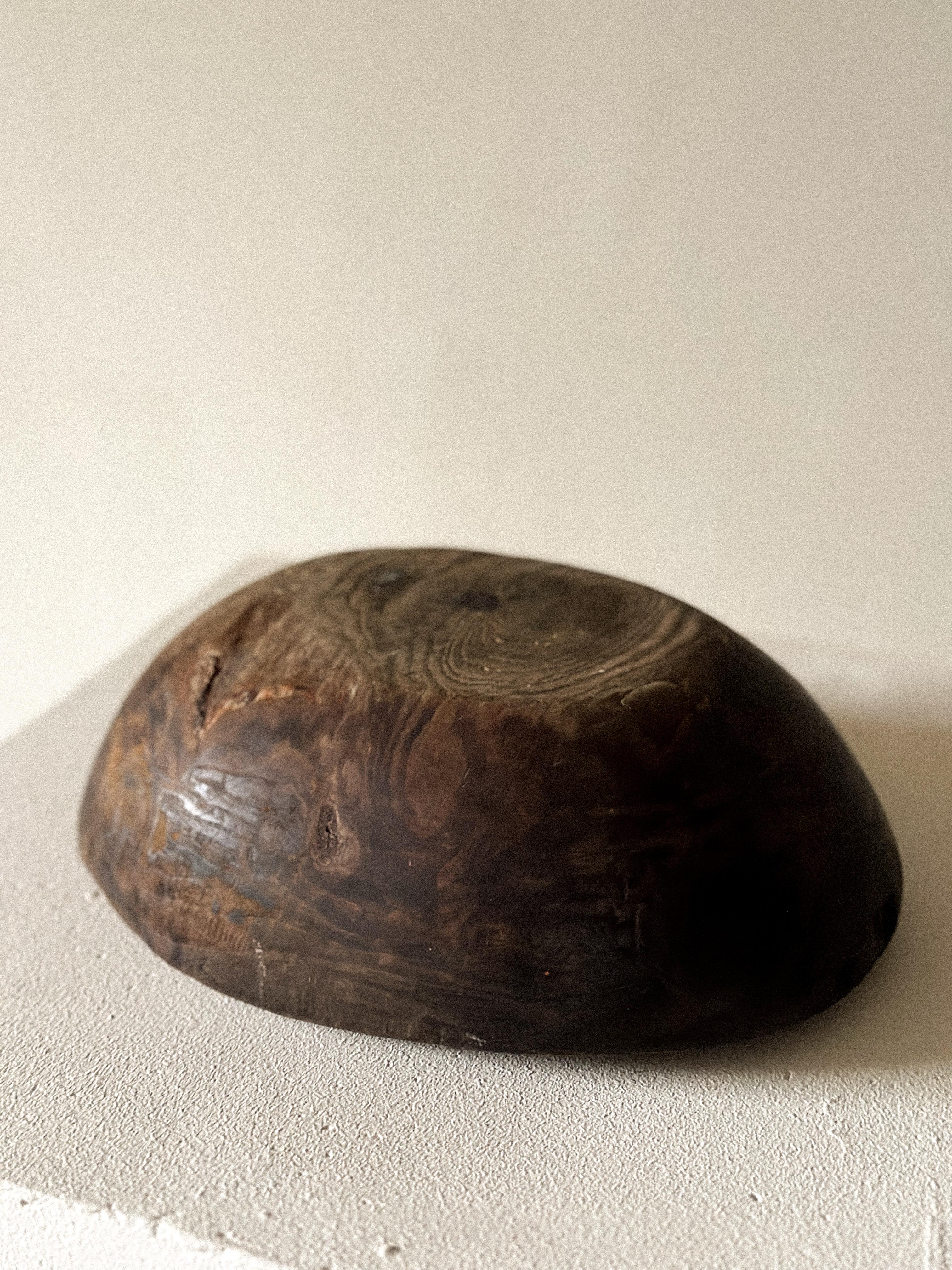 Hand-Carved Antique Wabi Sabi Wooden Root Bowl, Scandinavia c. 1800s For Sale