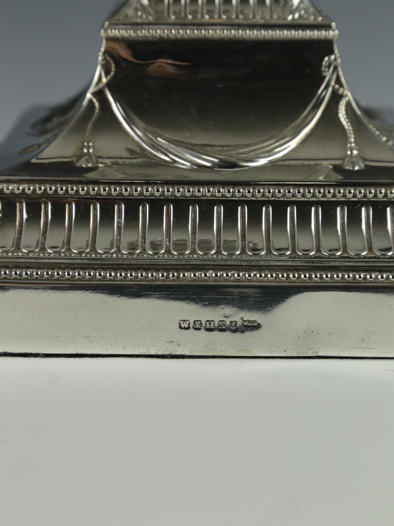 Lampada da tavolo antica Walker & Hall 1892 placcata in argento in vendita 6