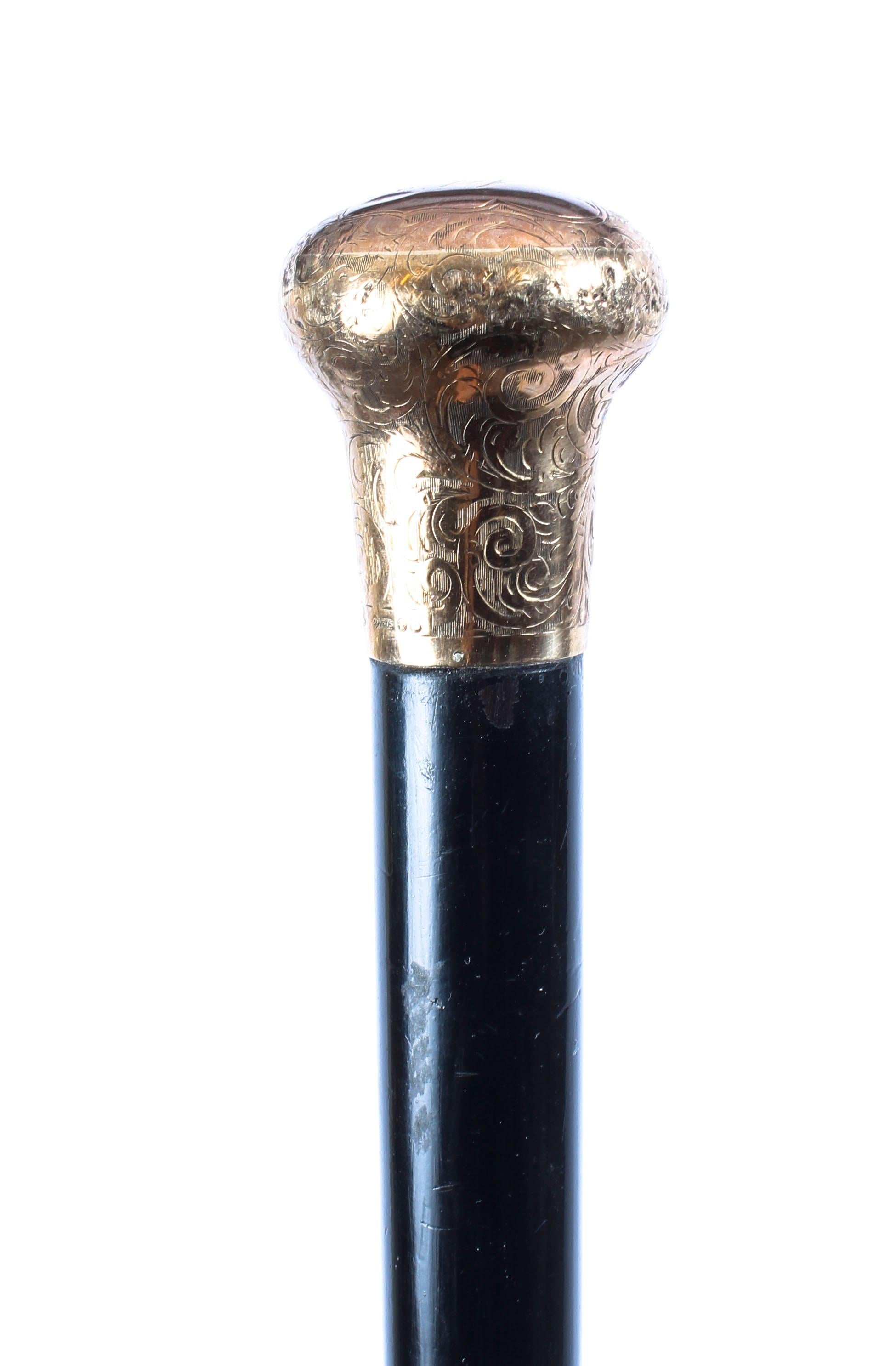 Antique Walking Stick Cane 8-Carat Gold Pommel Late 19th Century In Good Condition In London, GB