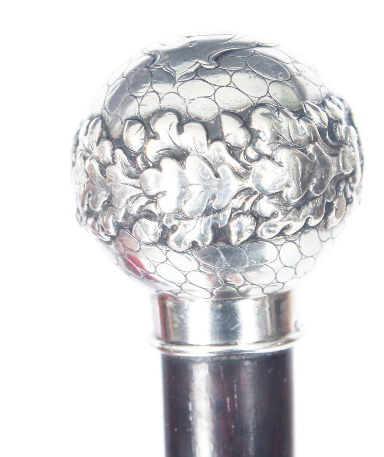 Antique Walking Stick Cane Silver Pommel 19th Century In Excellent Condition In London, GB