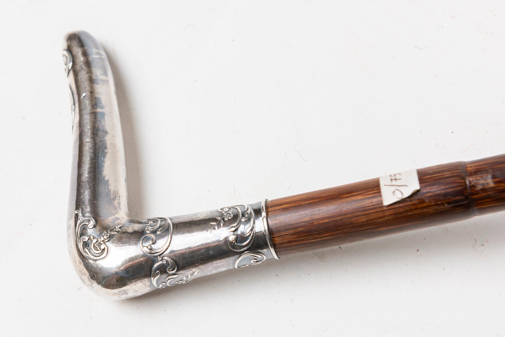 Antique Walking Stick with Silver Handle (bâton de marche antique avec poignée en argent) en vente 3