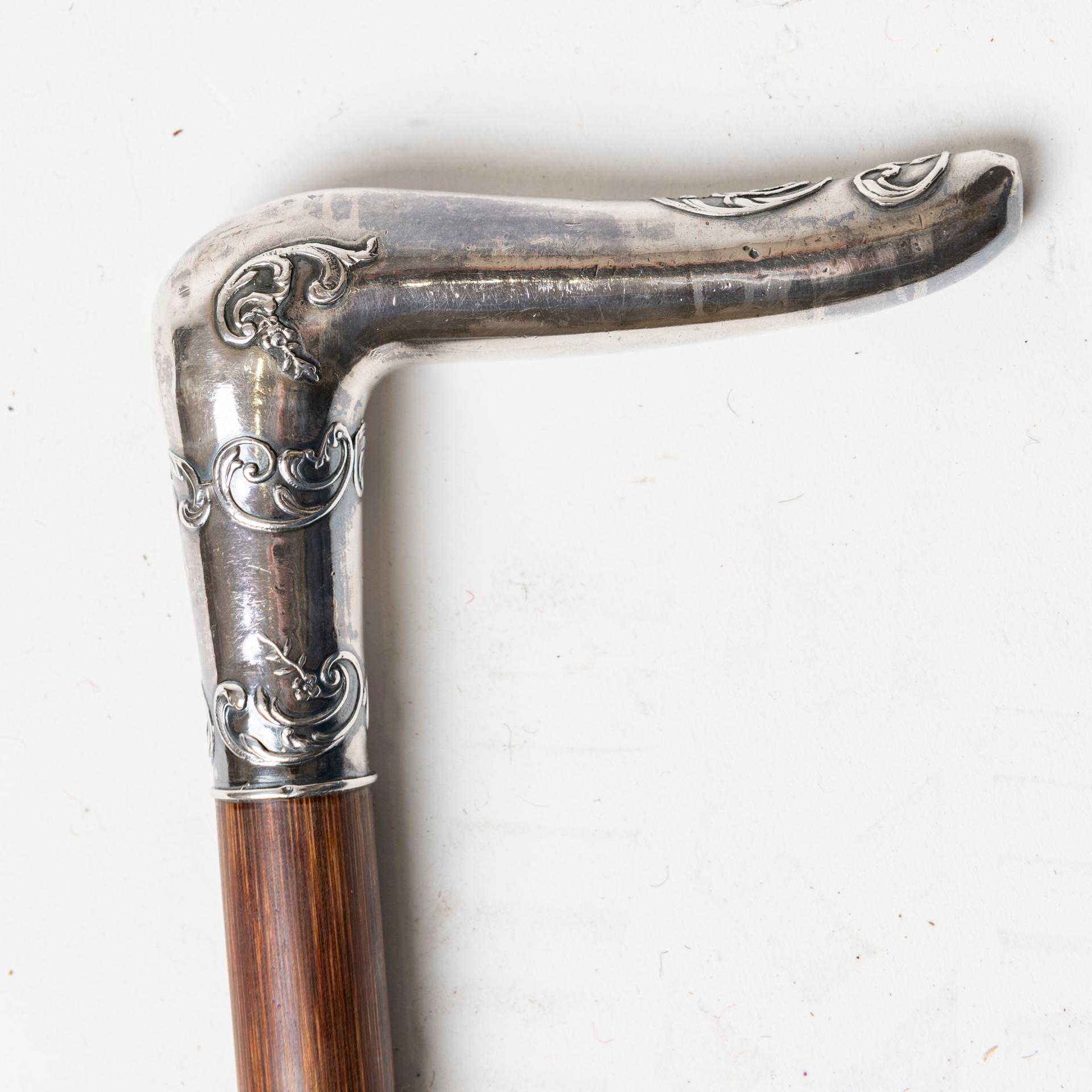Antique Walking Stick with Silver Handle (bâton de marche antique avec poignée en argent) Excellent état - En vente à Alessandria, Piemonte