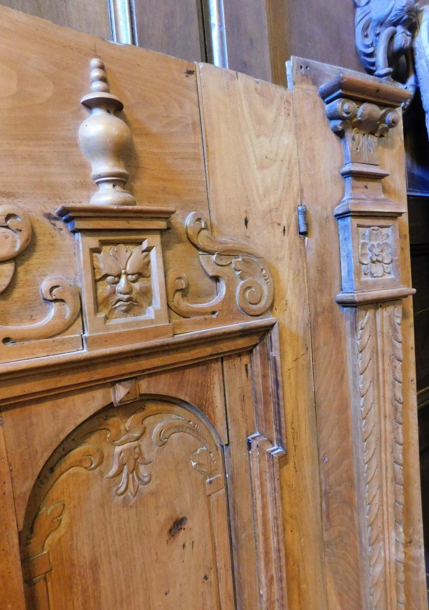 Antique Wall Cabinet, Cupboard, Richly Carved in Walnut, 18th Century, Italy For Sale 4