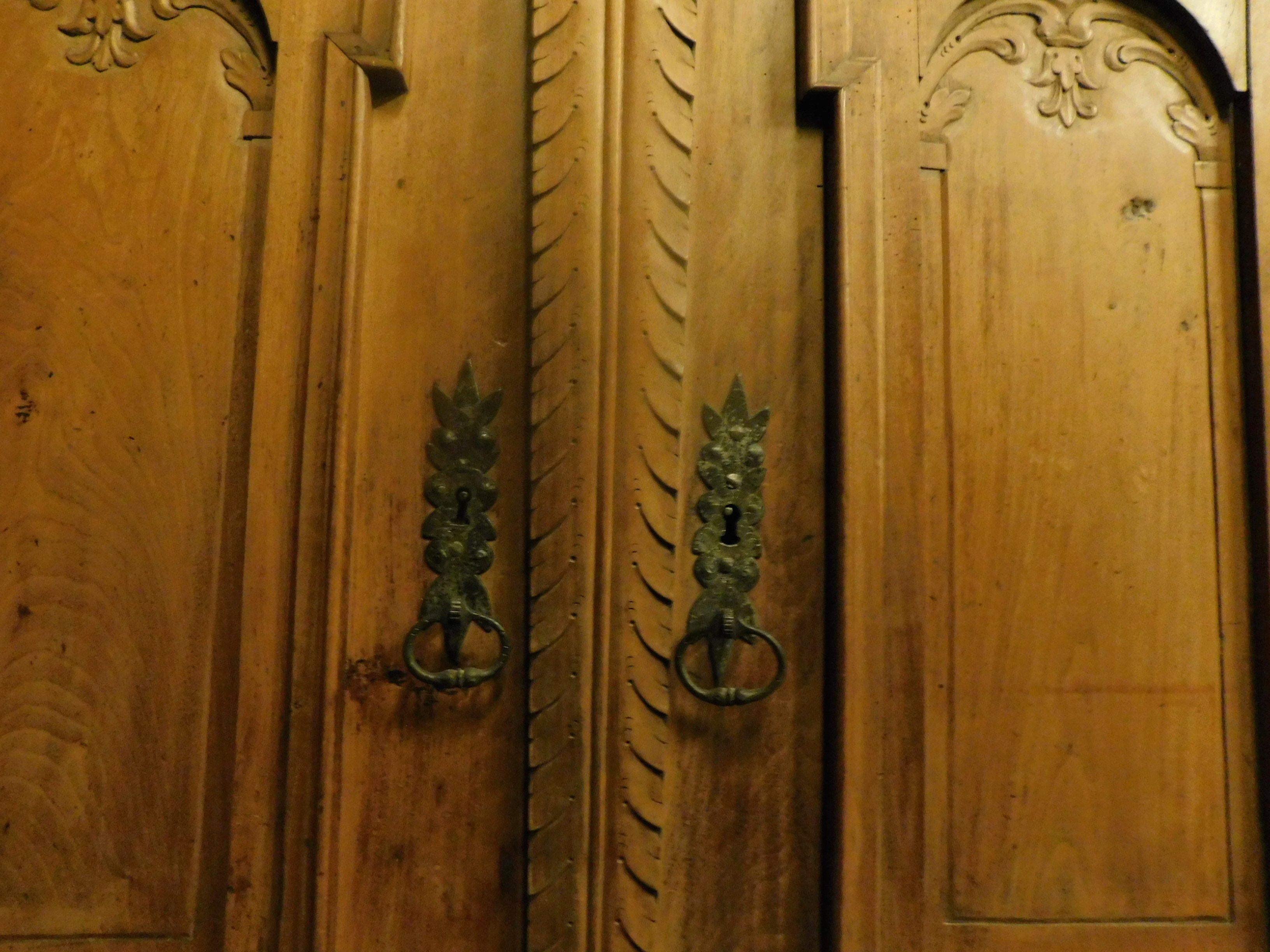 Hand-Carved Antique Wall Cabinet, Cupboard, Richly Carved in Walnut, 18th Century, Italy For Sale