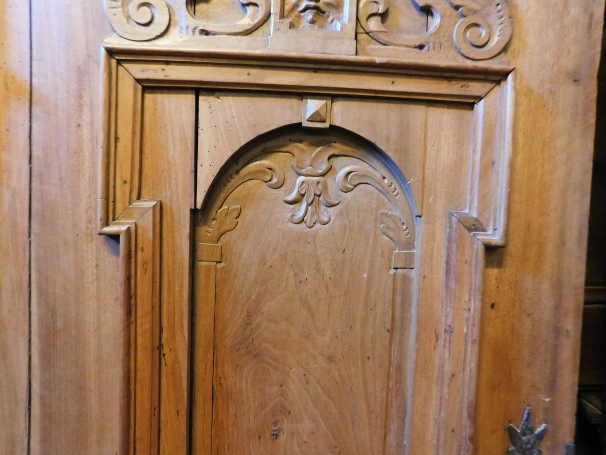 Antique Wall Cabinet, Cupboard, Richly Carved in Walnut, 18th Century, Italy For Sale 2