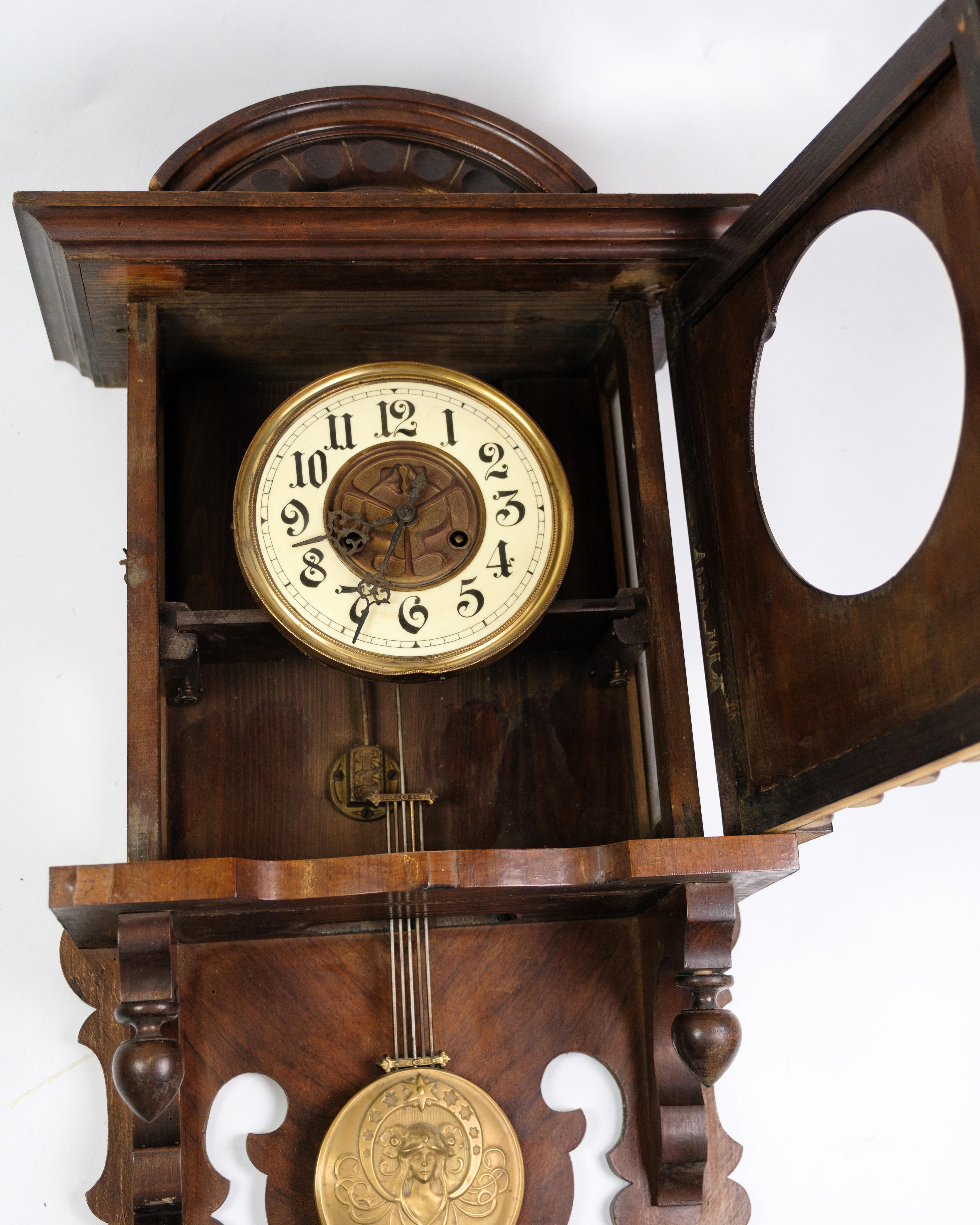 Early 20th Century Antique Wall Clock Made In Walnut By Junghans From 1920s For Sale
