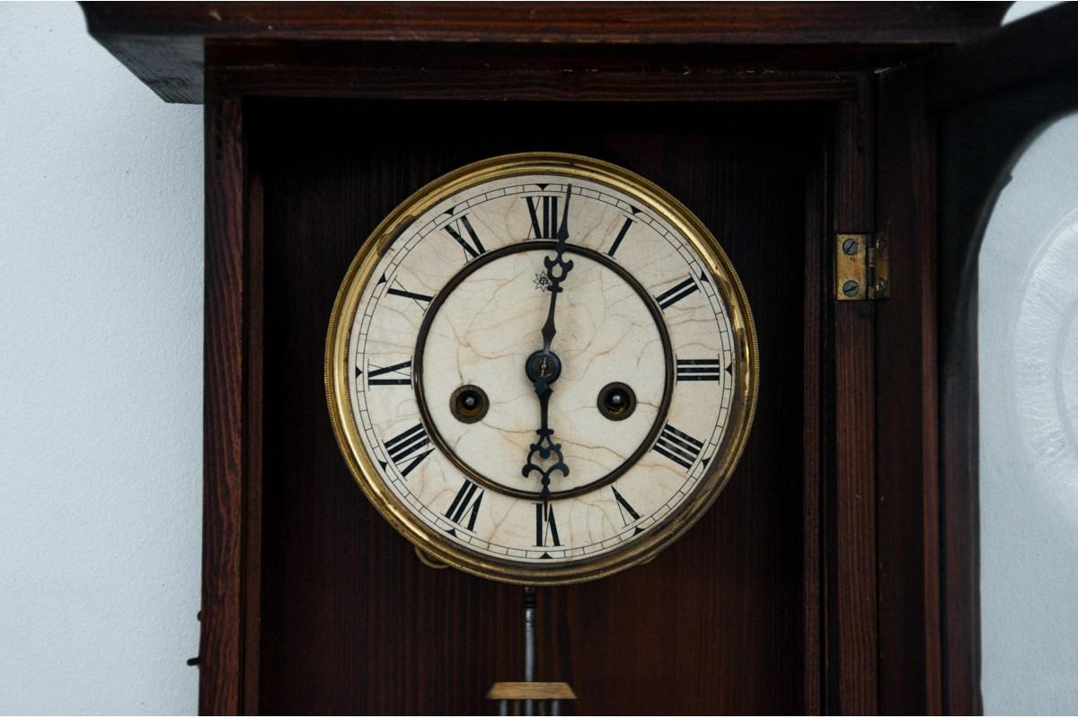 Antique Wall Clock, Western Europe, circa 1910 In Good Condition In Chorzów, PL