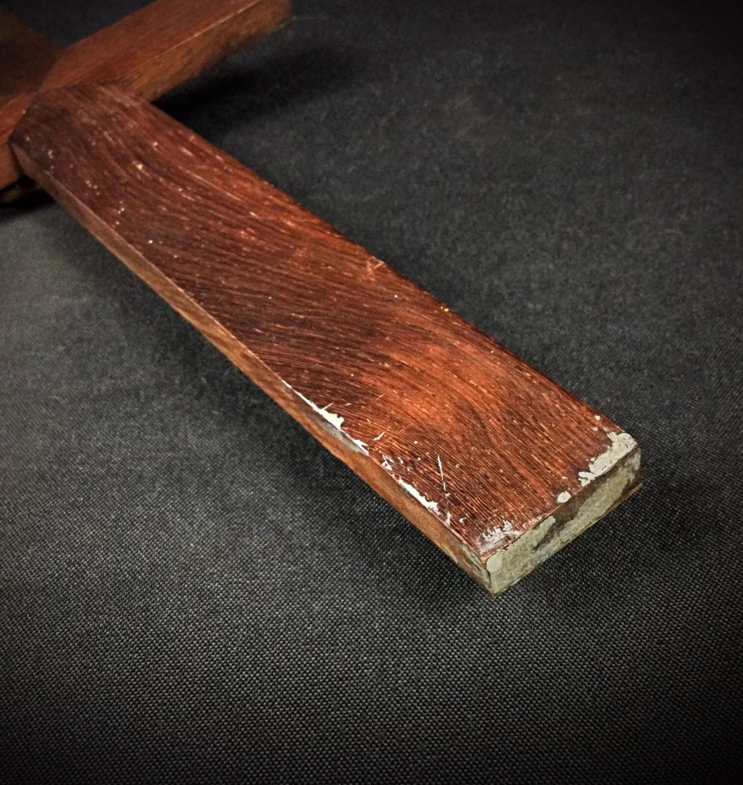 Antique Wall Crucifix in Wood and Regule – Esoteric Religious Art - 2Y271 For Sale 3