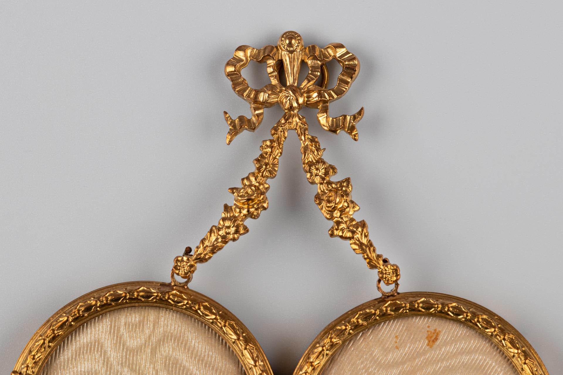 Antique Wall Double Picture Frame, Louis XVI. Style, France, 5 x 5 cm In Good Condition For Sale In Greven, DE