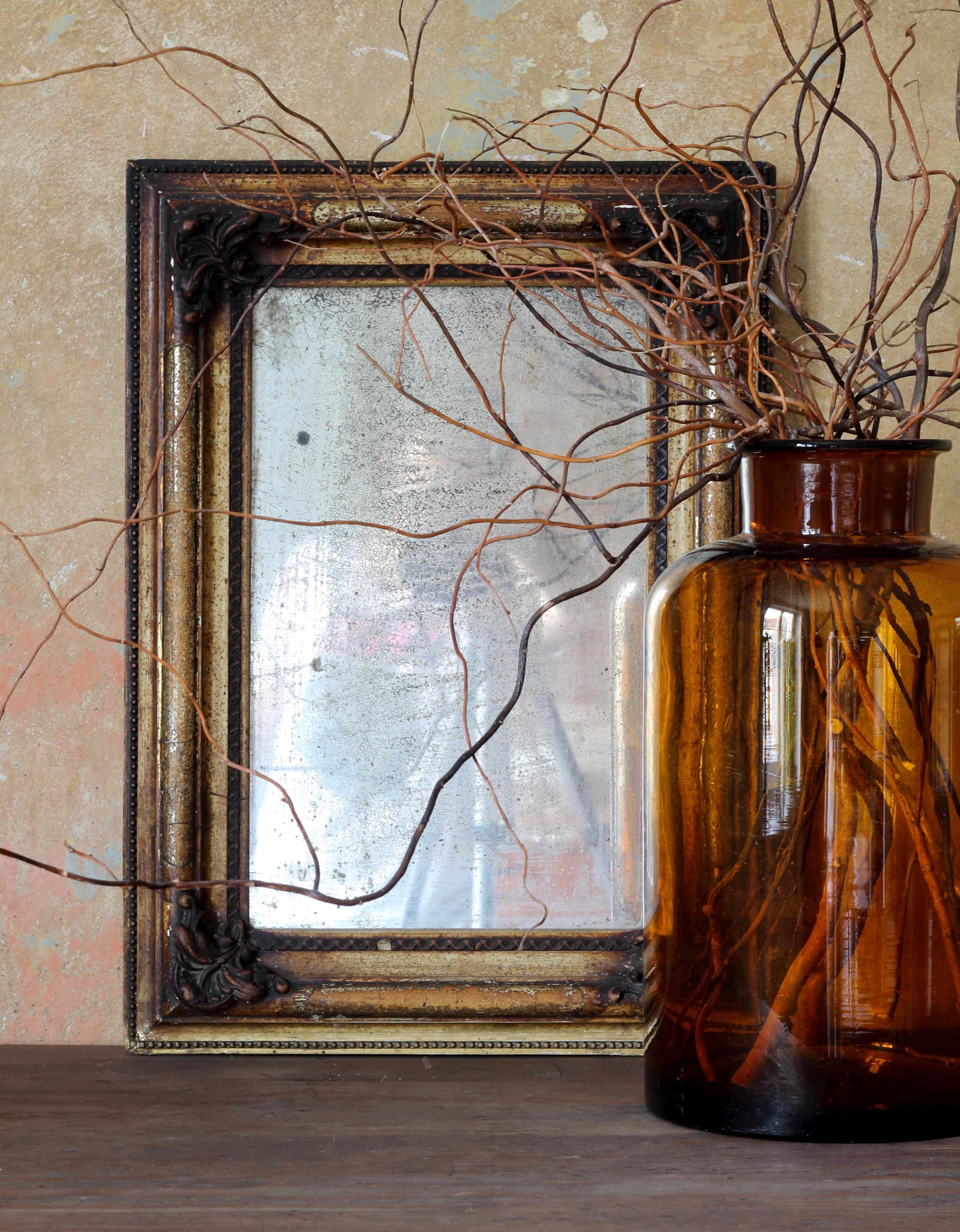 Antique Wall Mirror in Wooden Decorative Frame, circa 19th Century In Fair Condition For Sale In Wrocław, Poland