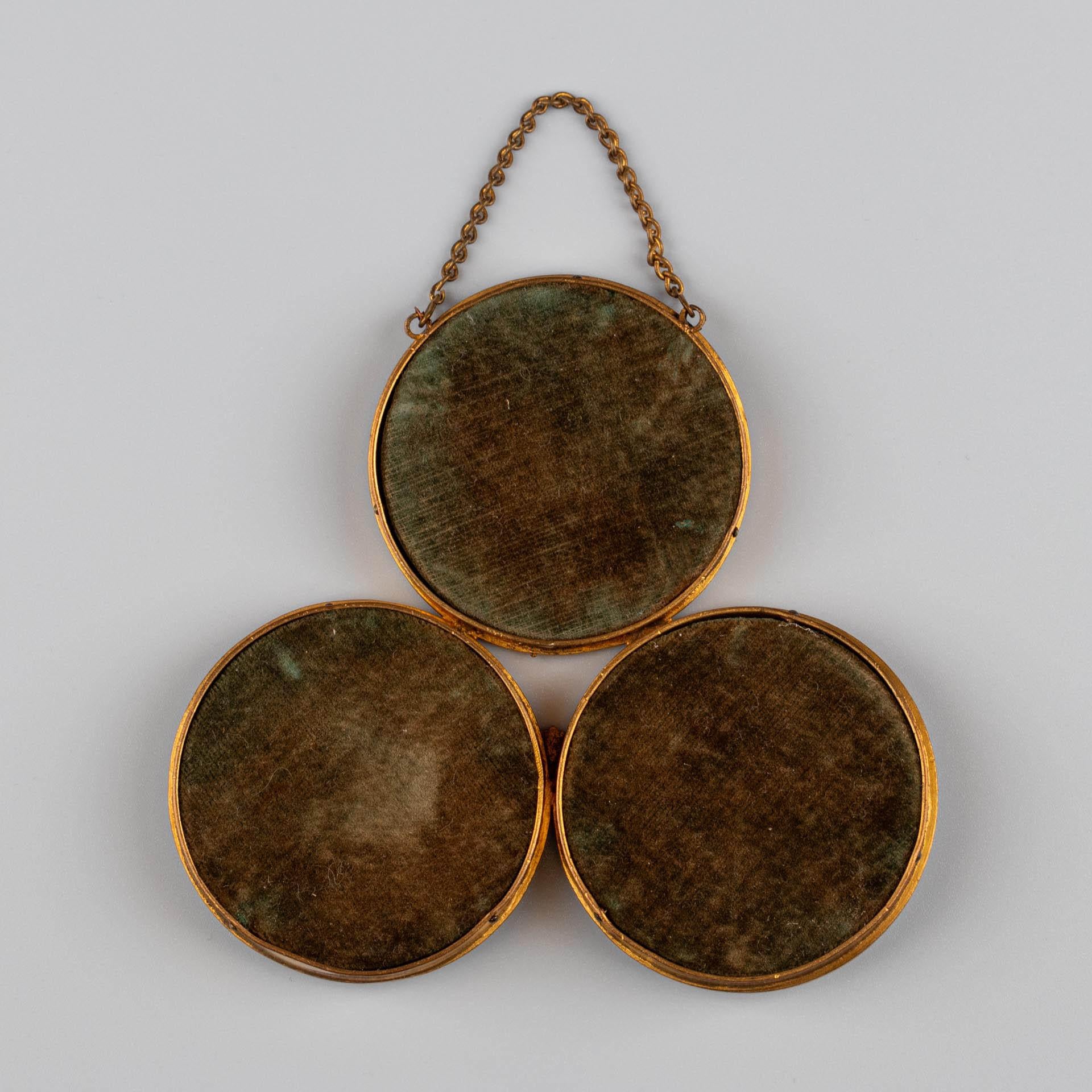 French Antique Wall Picture Frame, Hanging Photo Frame, France, Circa 1860, 5 x 5 cm For Sale