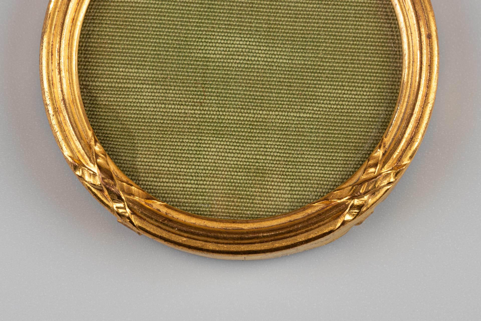 19th Century Antique Wall Picture Frame, Louis XVI. Style, Hanging Photo, France, 5 x 5 cm For Sale