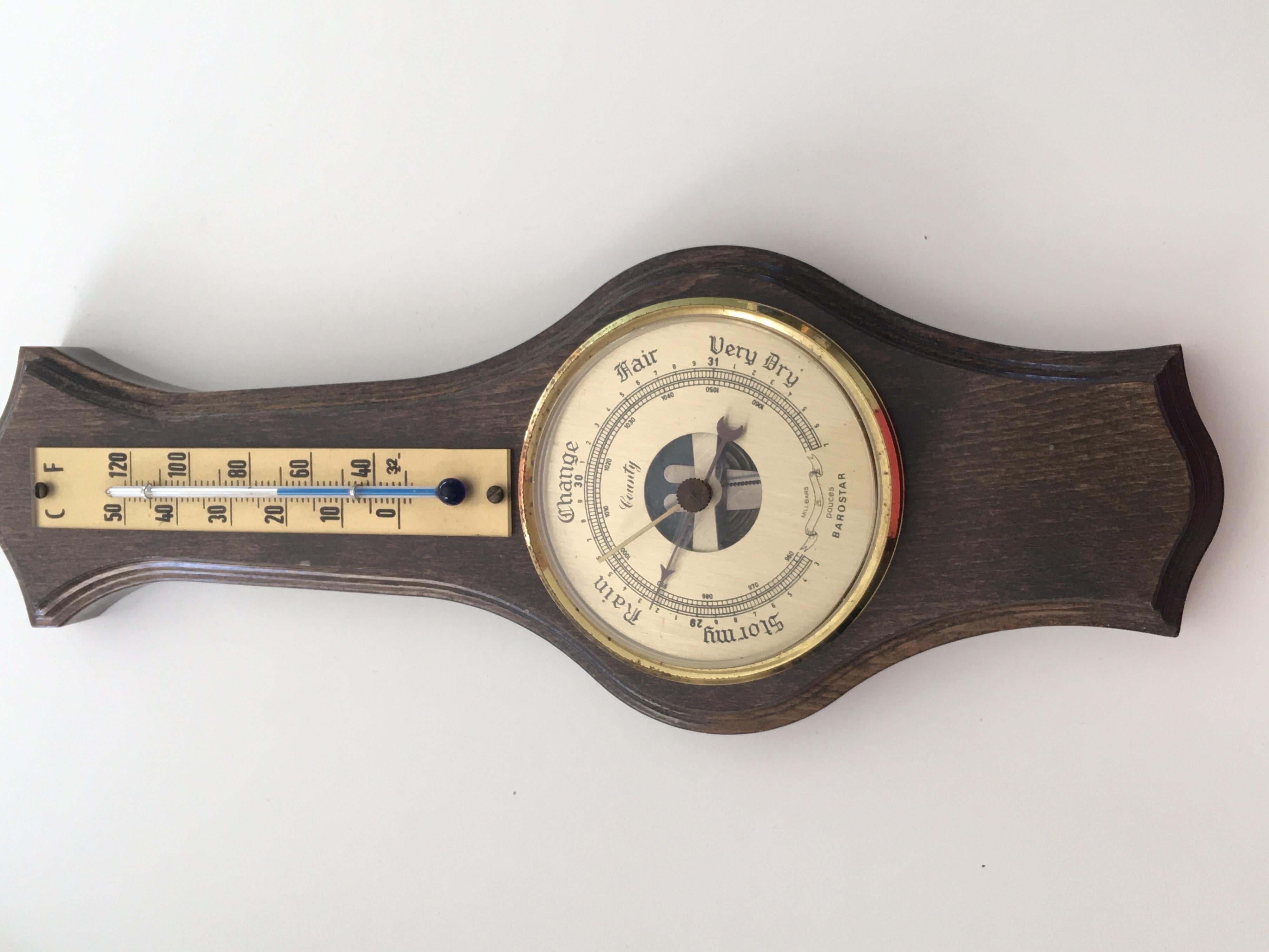 Antique Wall Thermometer / Barometer 4