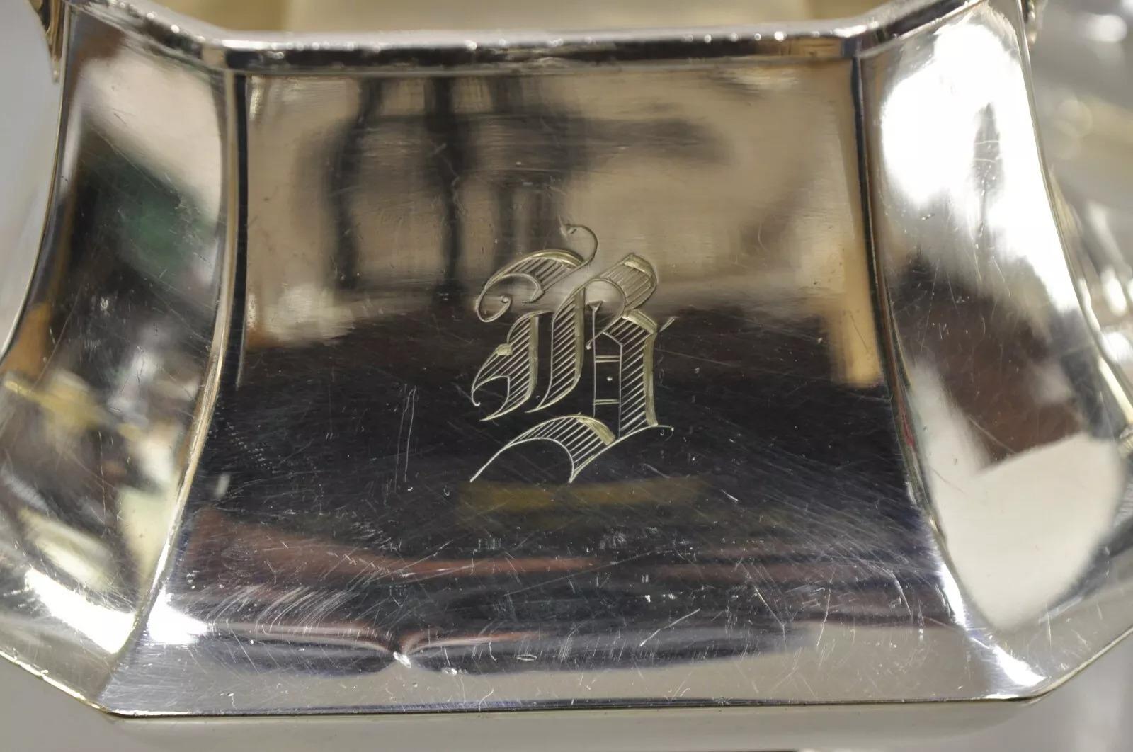 Antico set da tè Wallace 3104N Art Deco ottagonale placcato in argento - set da 5 pezzi In condizioni buone in vendita a Philadelphia, PA