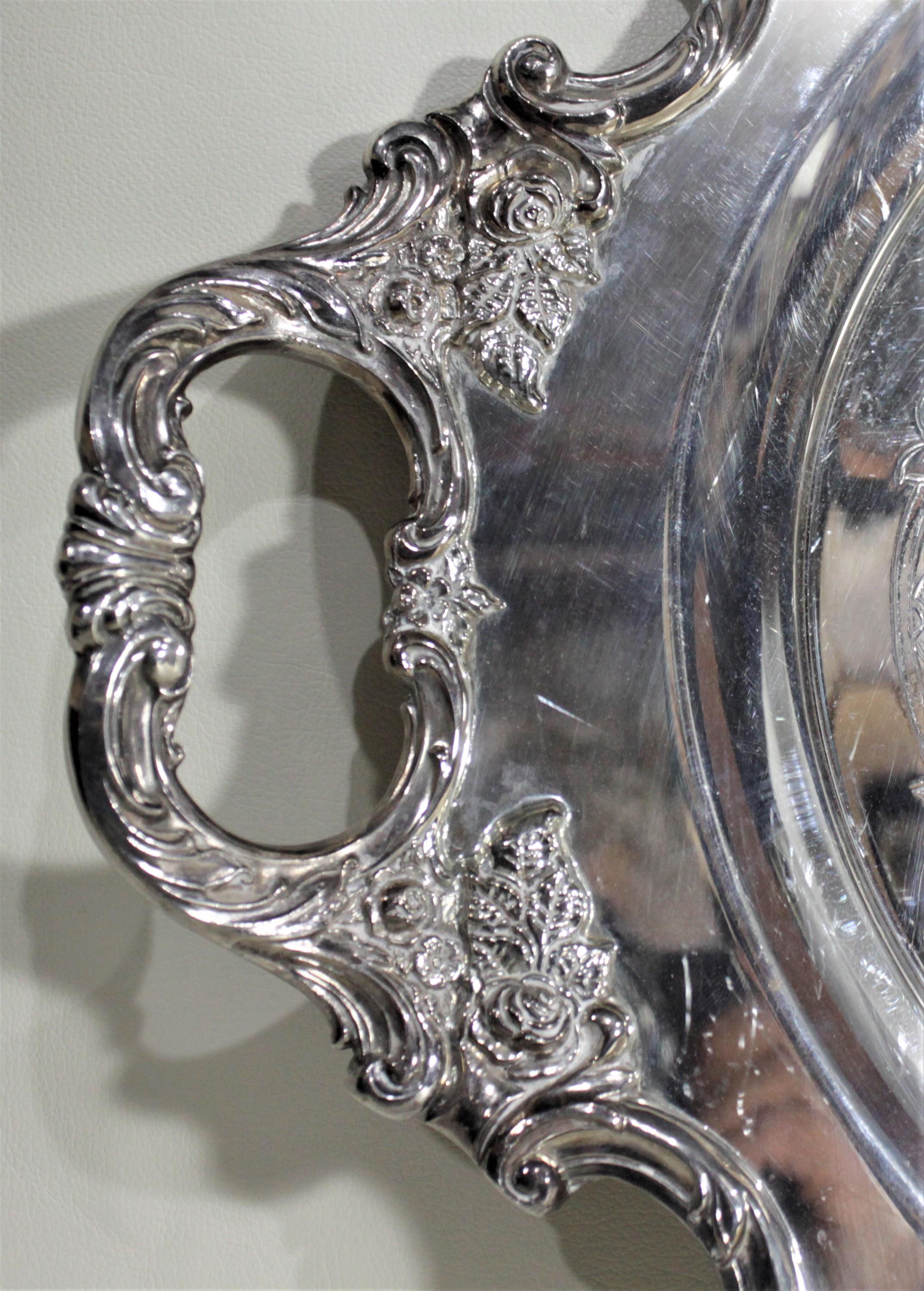 Antique Wallace Silver Plated Oval Serving Tray with Floral Decoration In Good Condition For Sale In Hamilton, Ontario