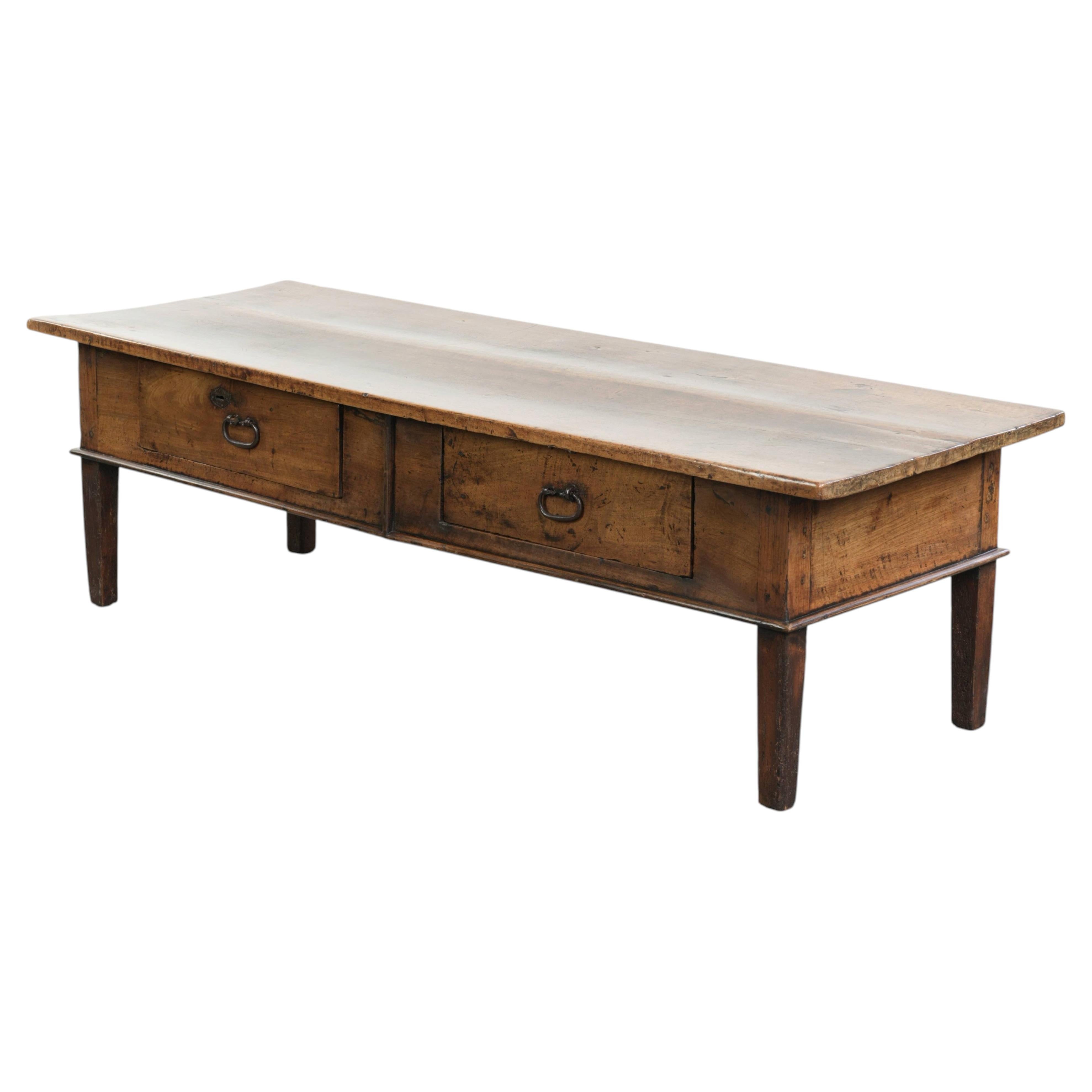 Antique walnut 18th-century Southern European coffee table with two drawers