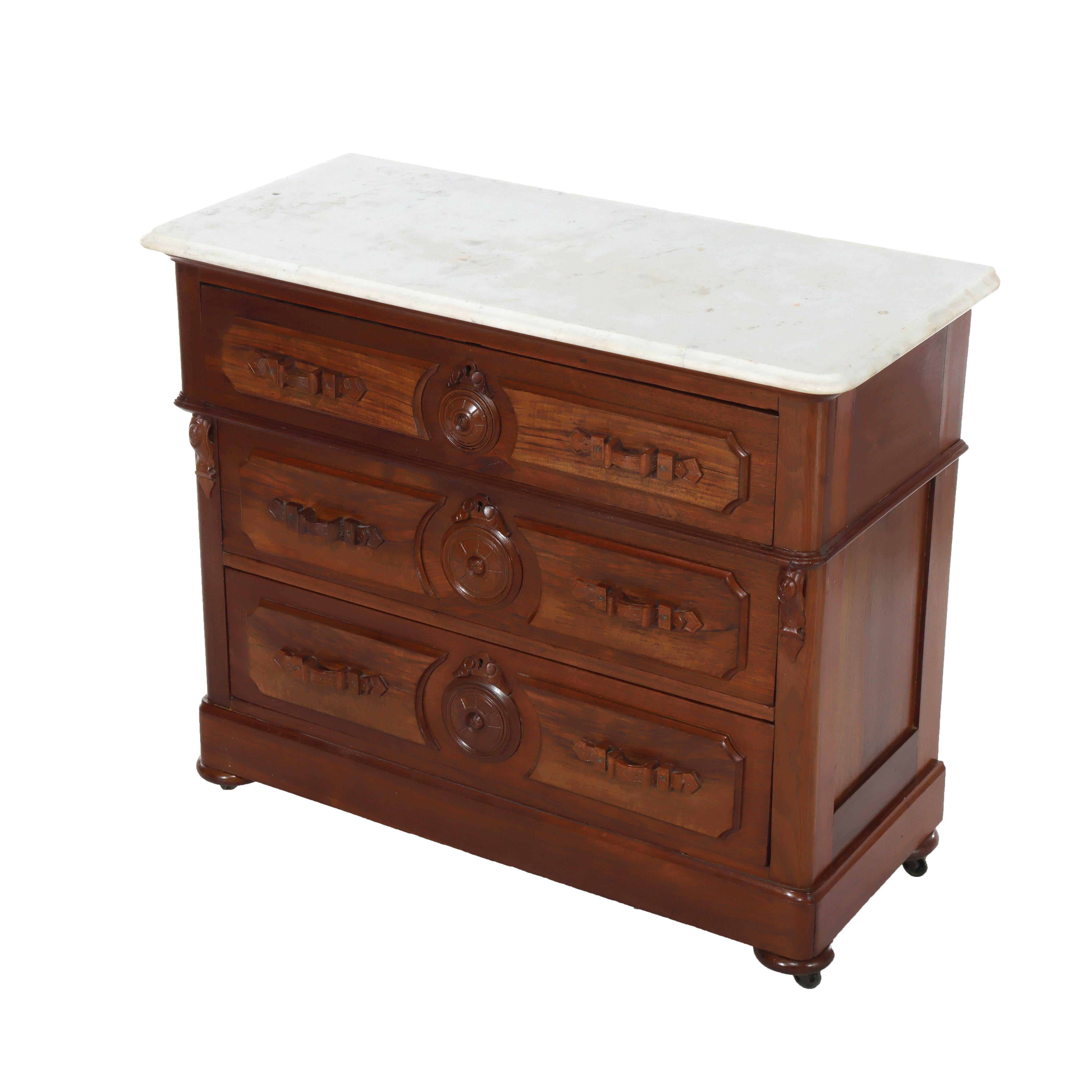 Antique Walnut 3-Drawer Marble Top Chest With Carved Medallions & Pulls c1890 Bon état - En vente à Big Flats, NY
