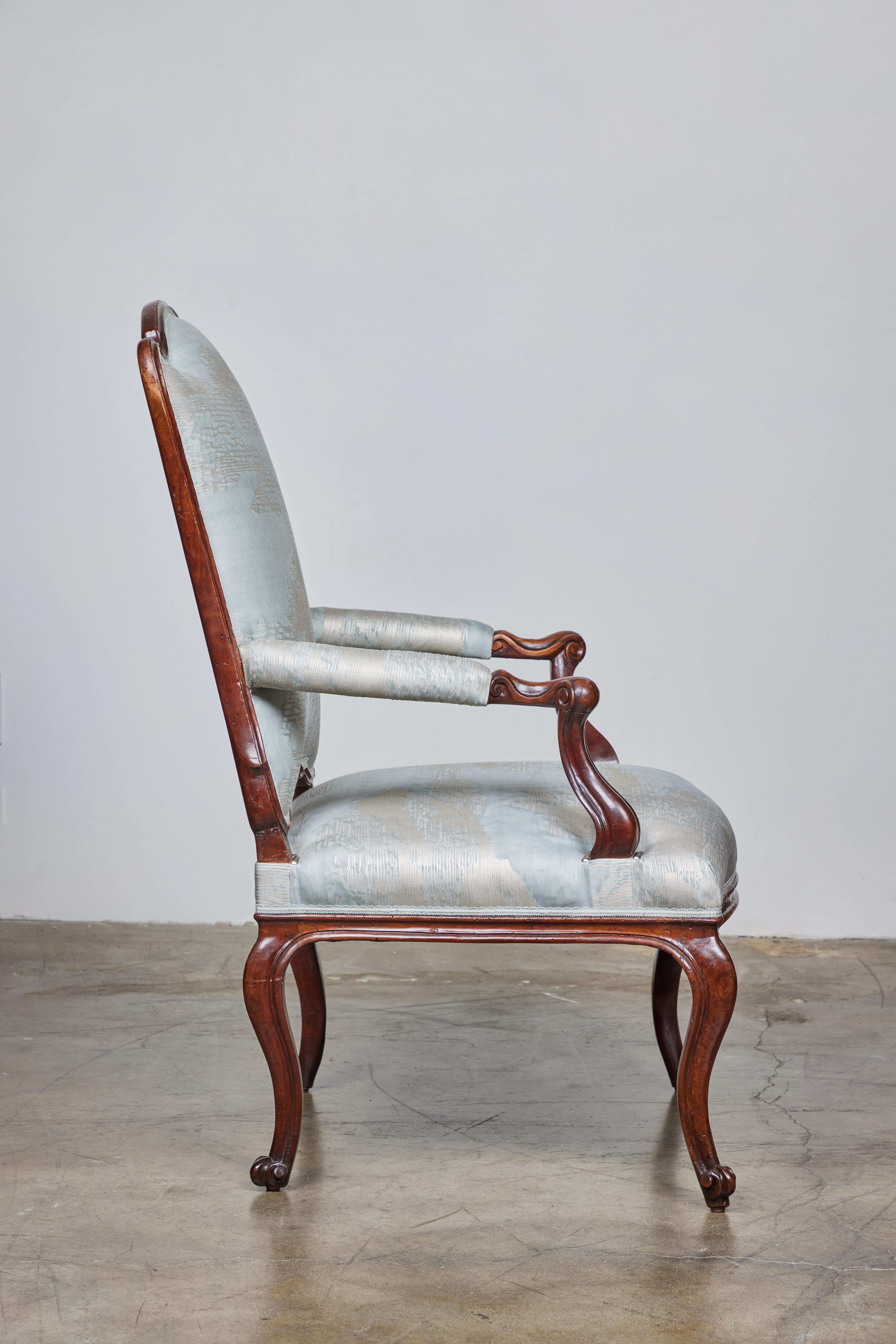 Baroque Antique Walnut Arm Chair