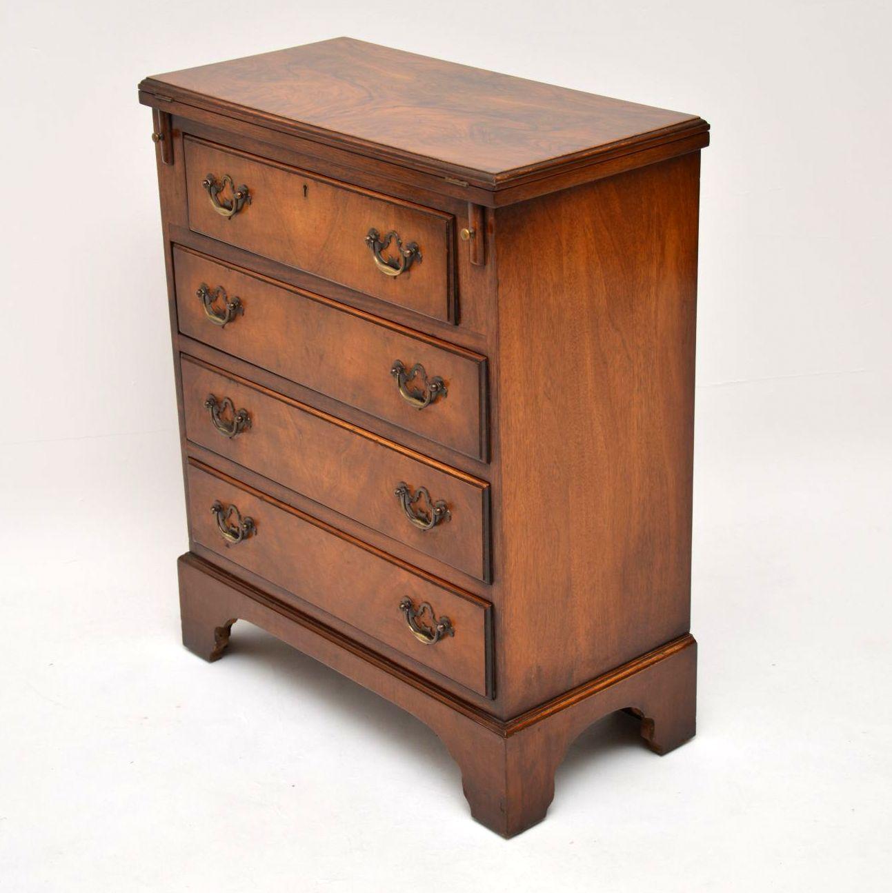 Antique Walnut Bachelors Chest of Drawers 2