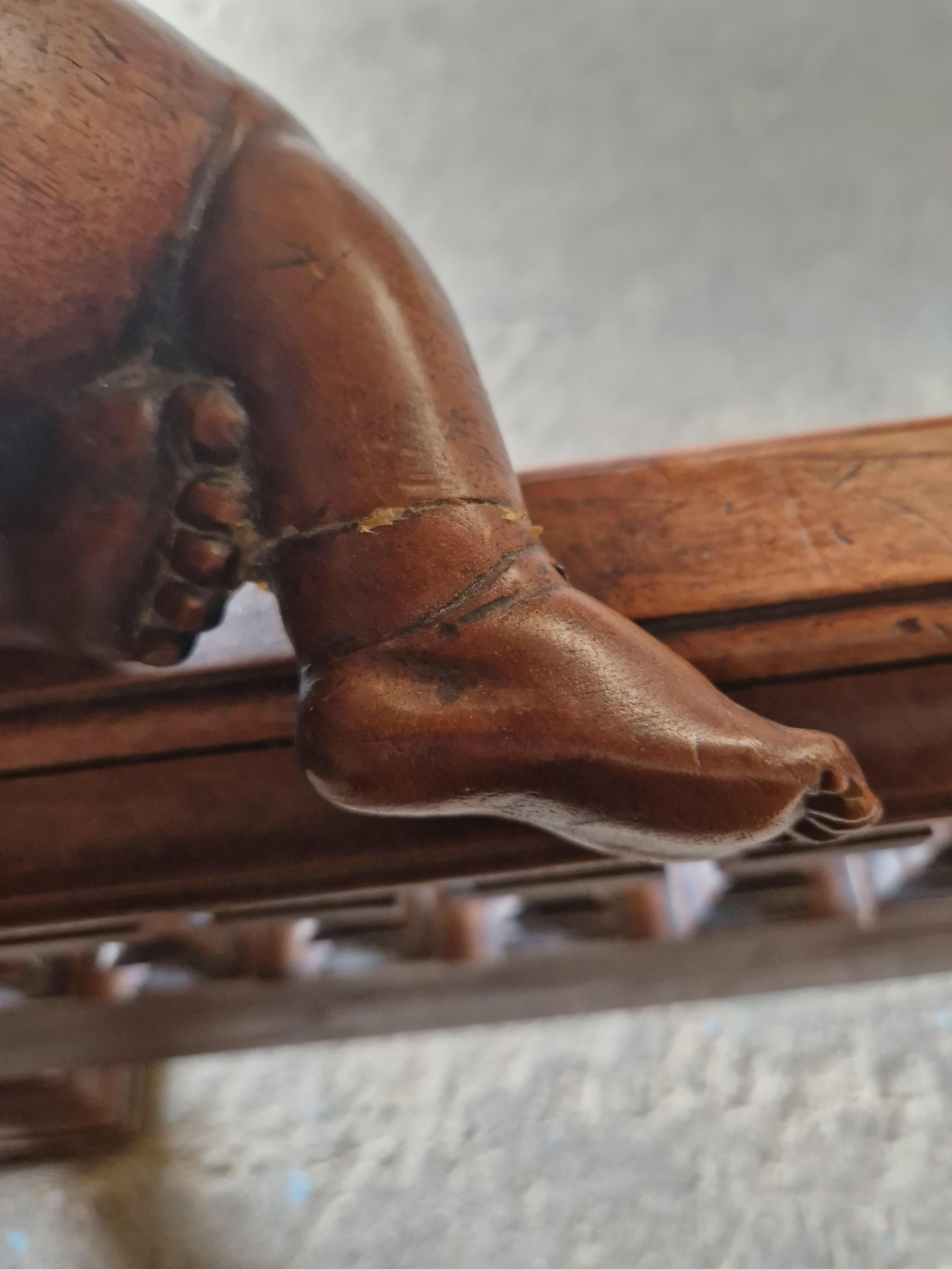 Antique Walnut Bed Renaissance Style 19th Century 5