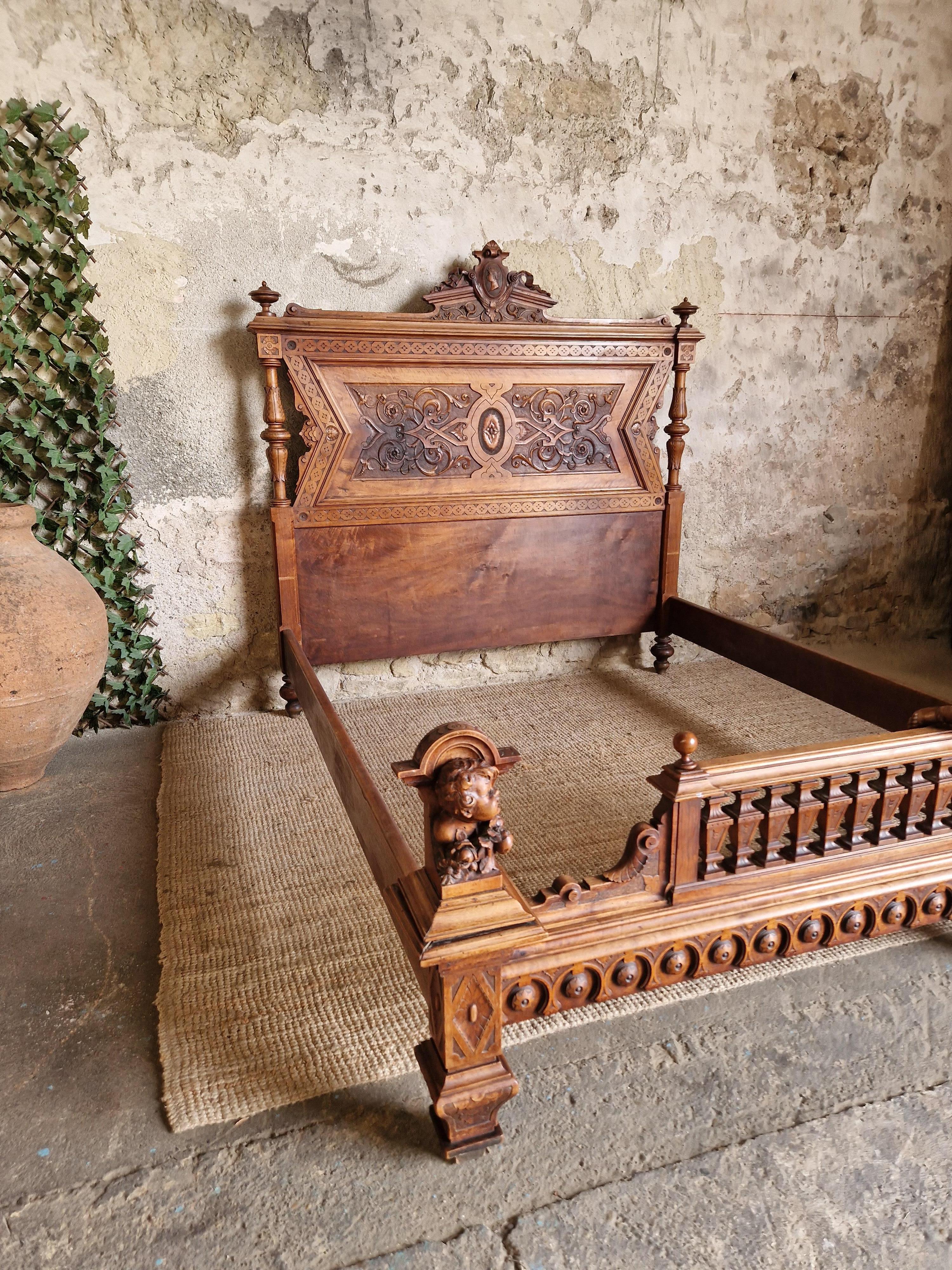 Antique Walnut Bed Renaissance Style 19th Century 6