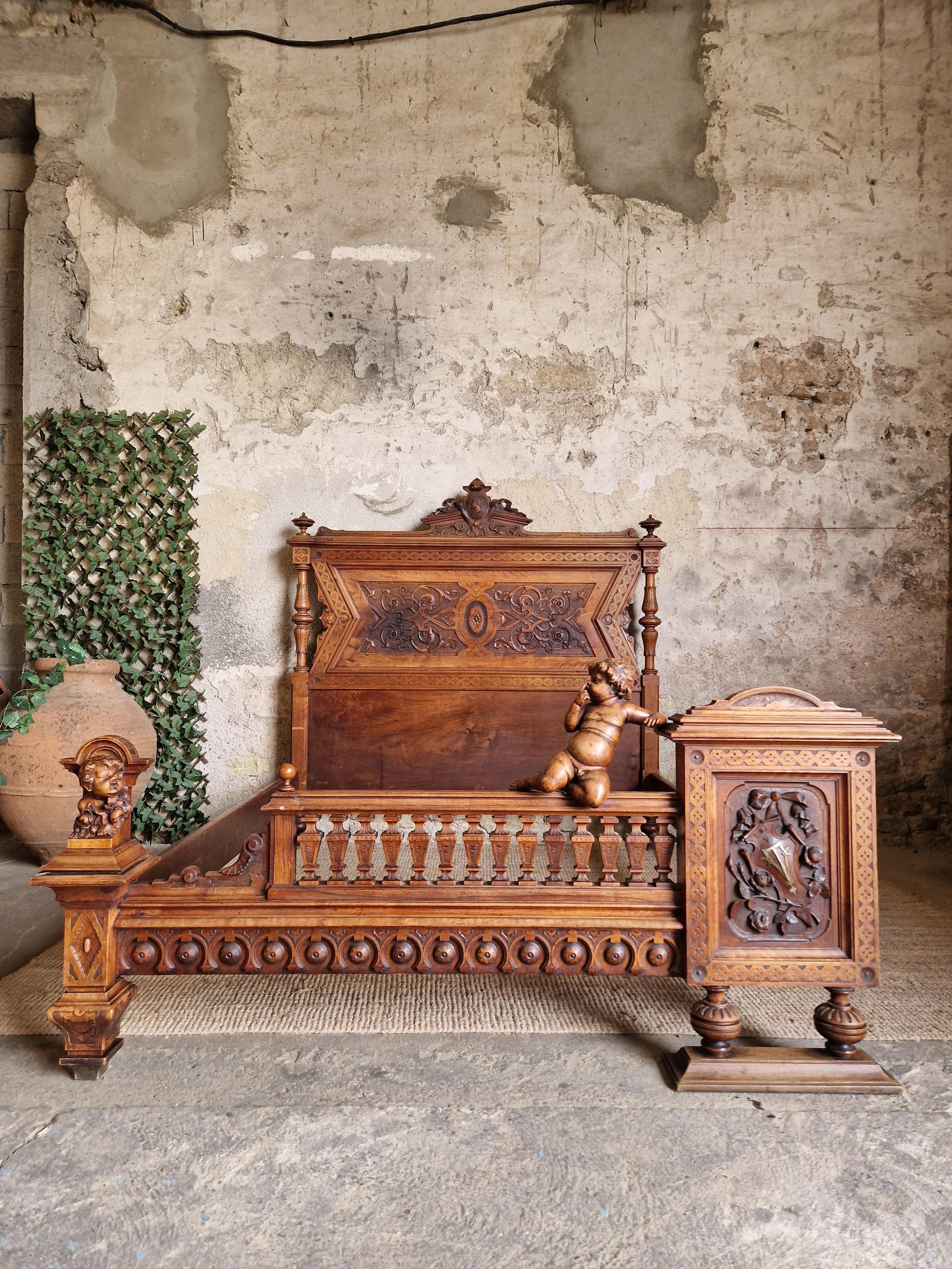 Antique Walnut Bed Renaissance Style 19th Century 13
