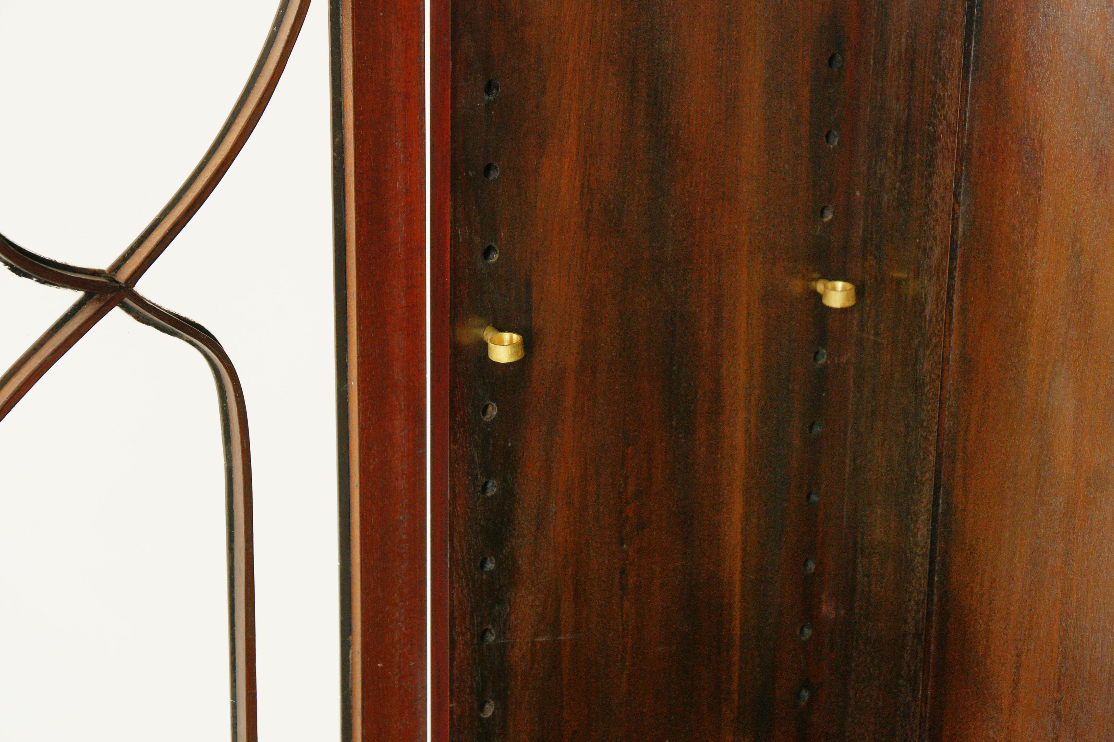 Antique Walnut Bookcase, Display Cabinet, Two Door Bookcase, Scotland, B1408A (Handgefertigt)