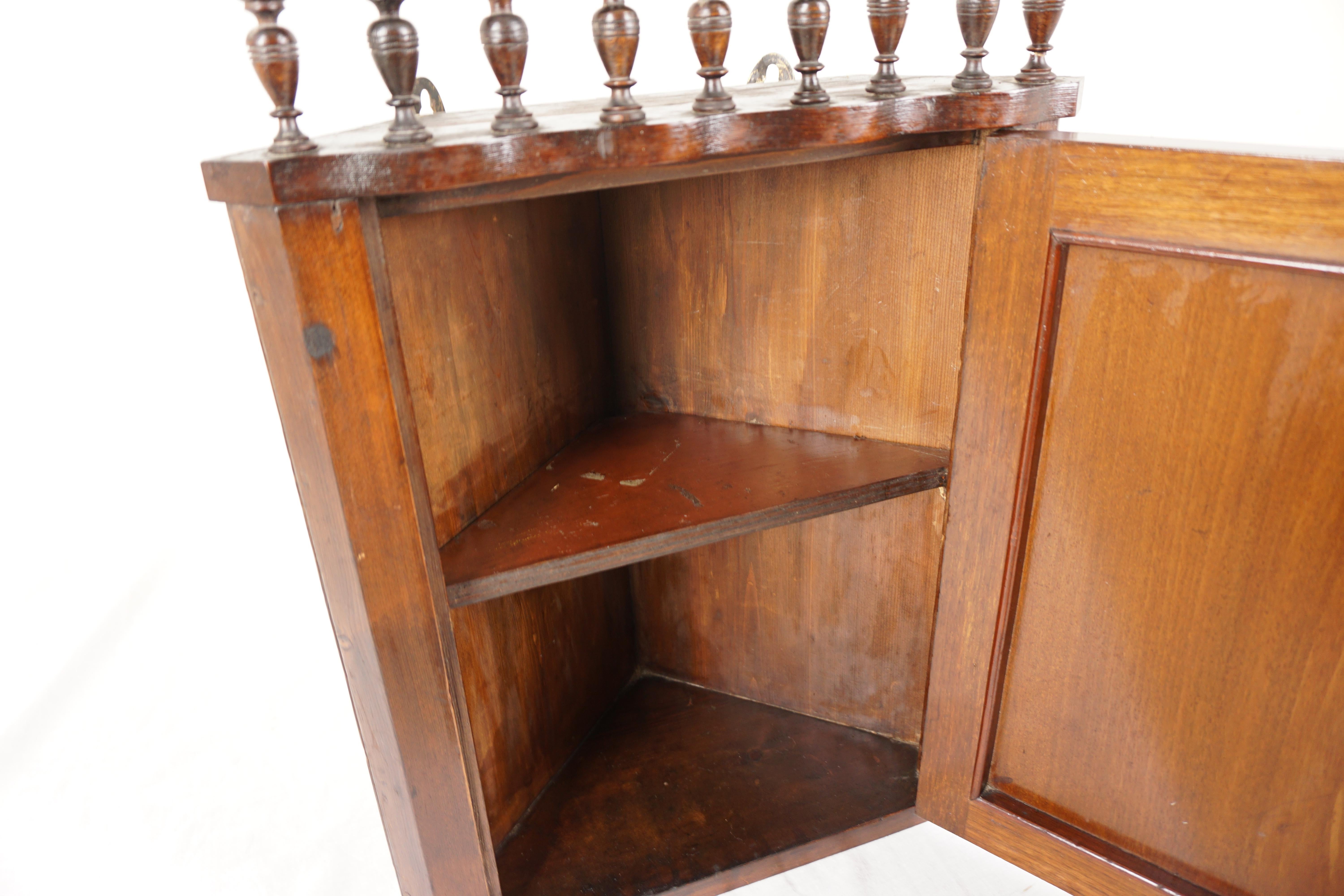 Antique Walnut Cabinet, Petite Victorian Corner Cabinet, Scotland 1880, H1046 In Good Condition For Sale In Vancouver, BC