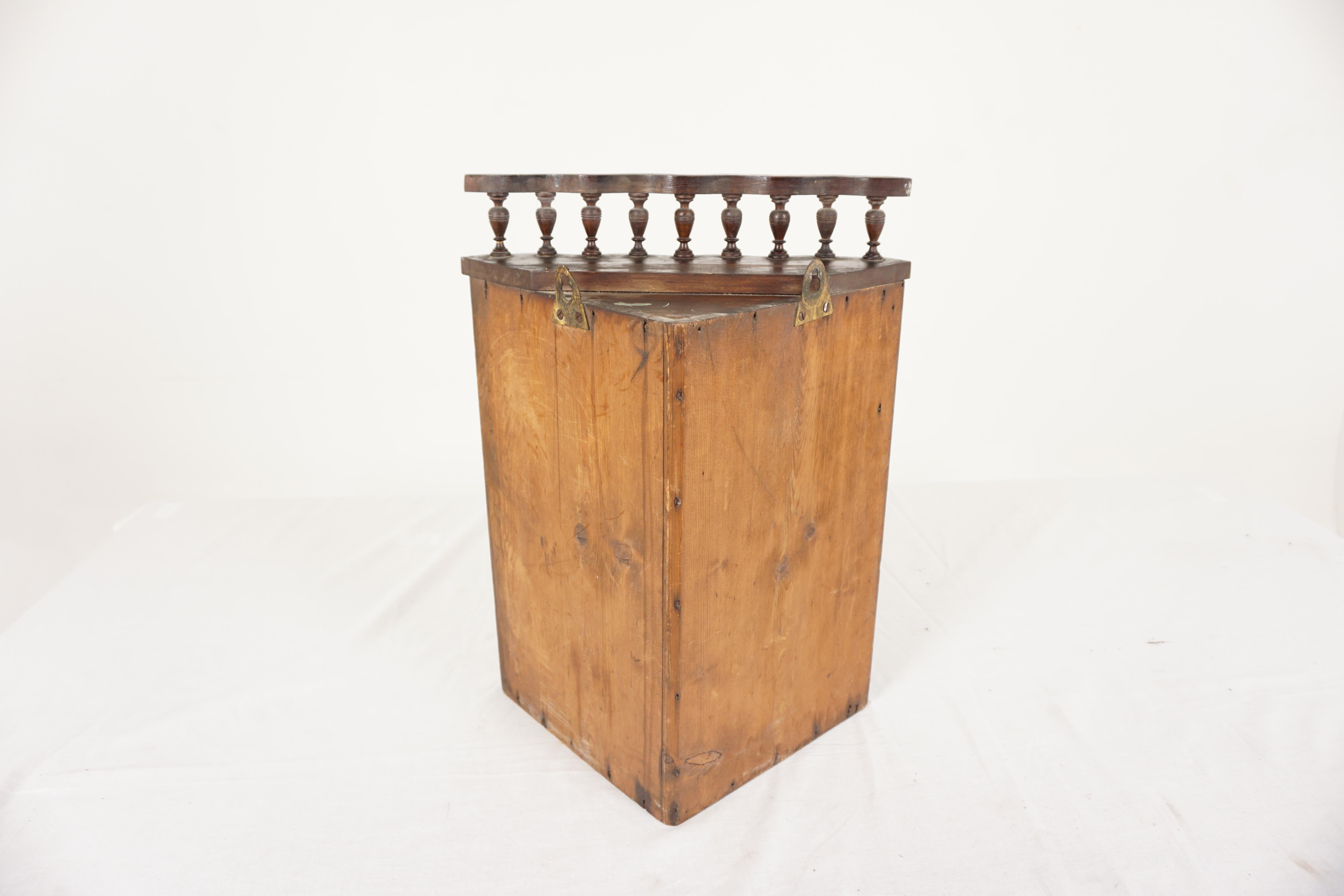 Antique Walnut Cabinet, Petite Victorian Corner Cabinet, Scotland 1880, H1046 For Sale 3