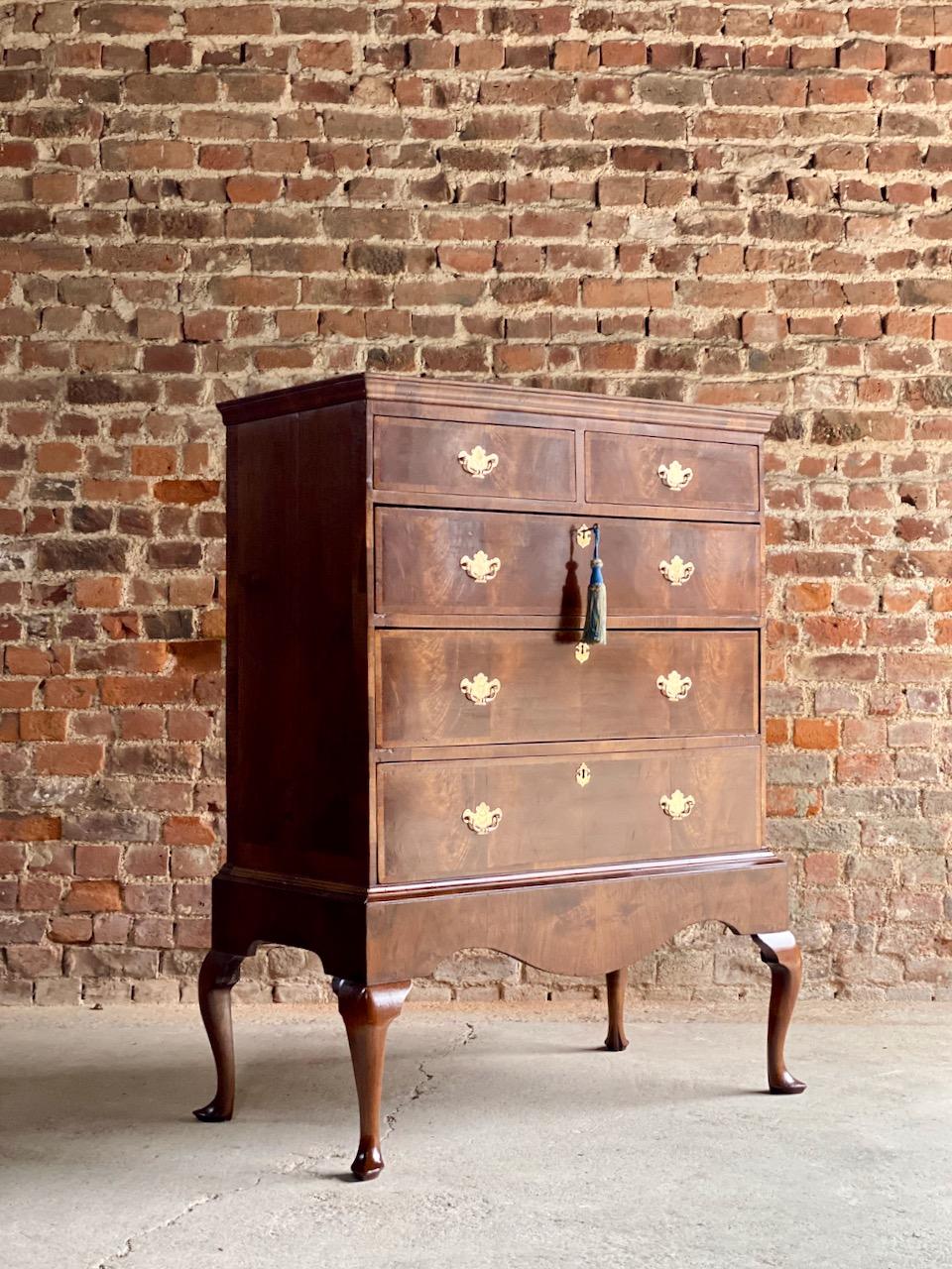 George II Antique Walnut Chest on Stand Tallboy Chest of Drawers, 19th Century, circa 1820