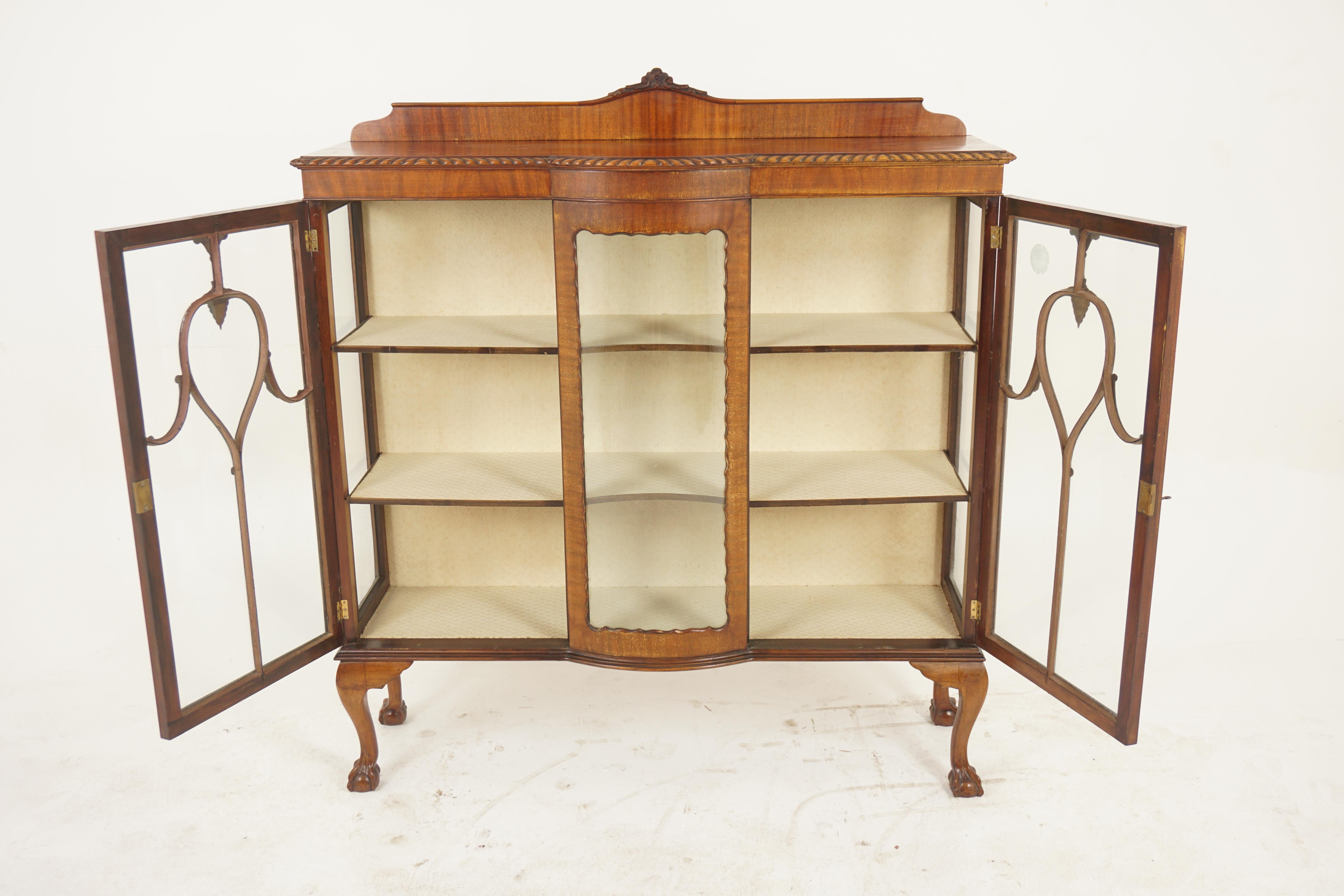 Antique Walnut China Cabinet, Display Shelves, Scotland 1910, H1011 In Good Condition In Vancouver, BC