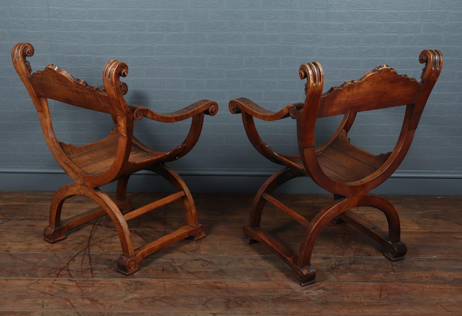 French Antique Walnut Curule Chairs, circa 1880 For Sale