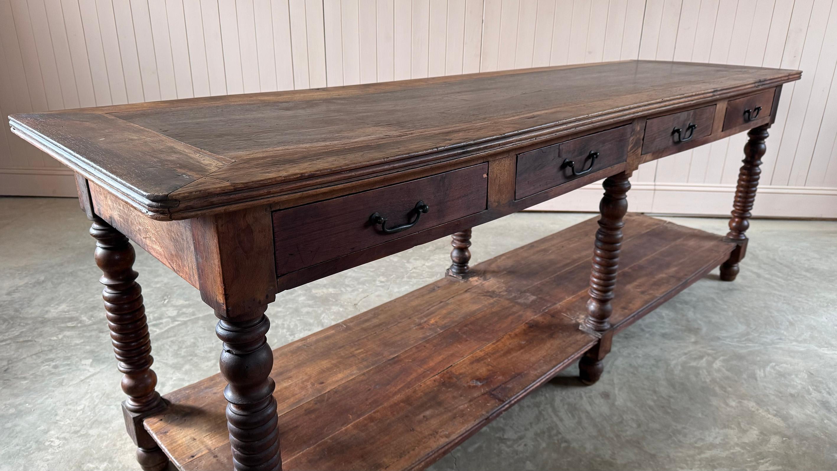 Noyer Table de drapier ancienne en noyer