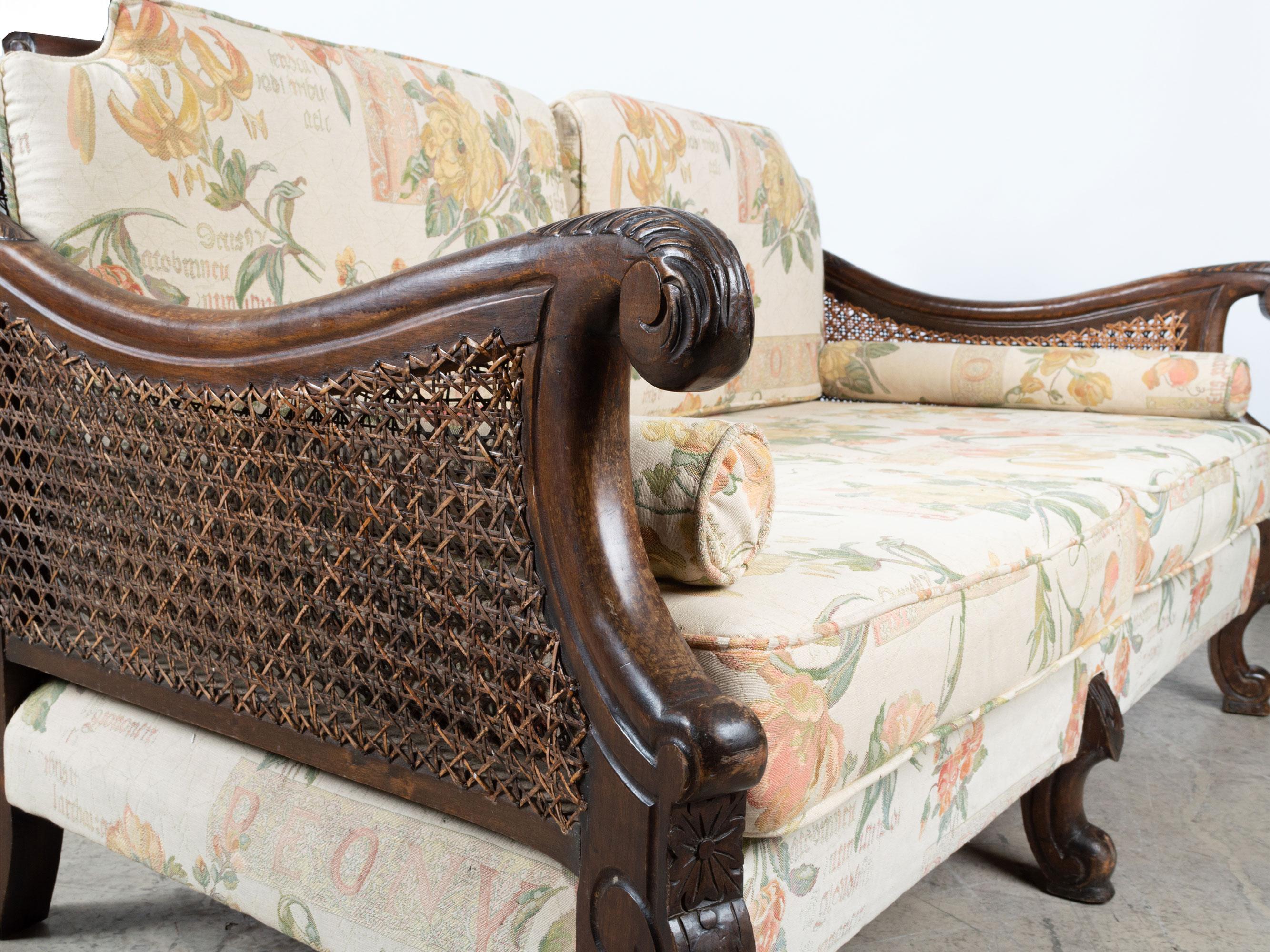 Antique English Caned Bergere Sofa, Circa 1920 In Good Condition In London, GB