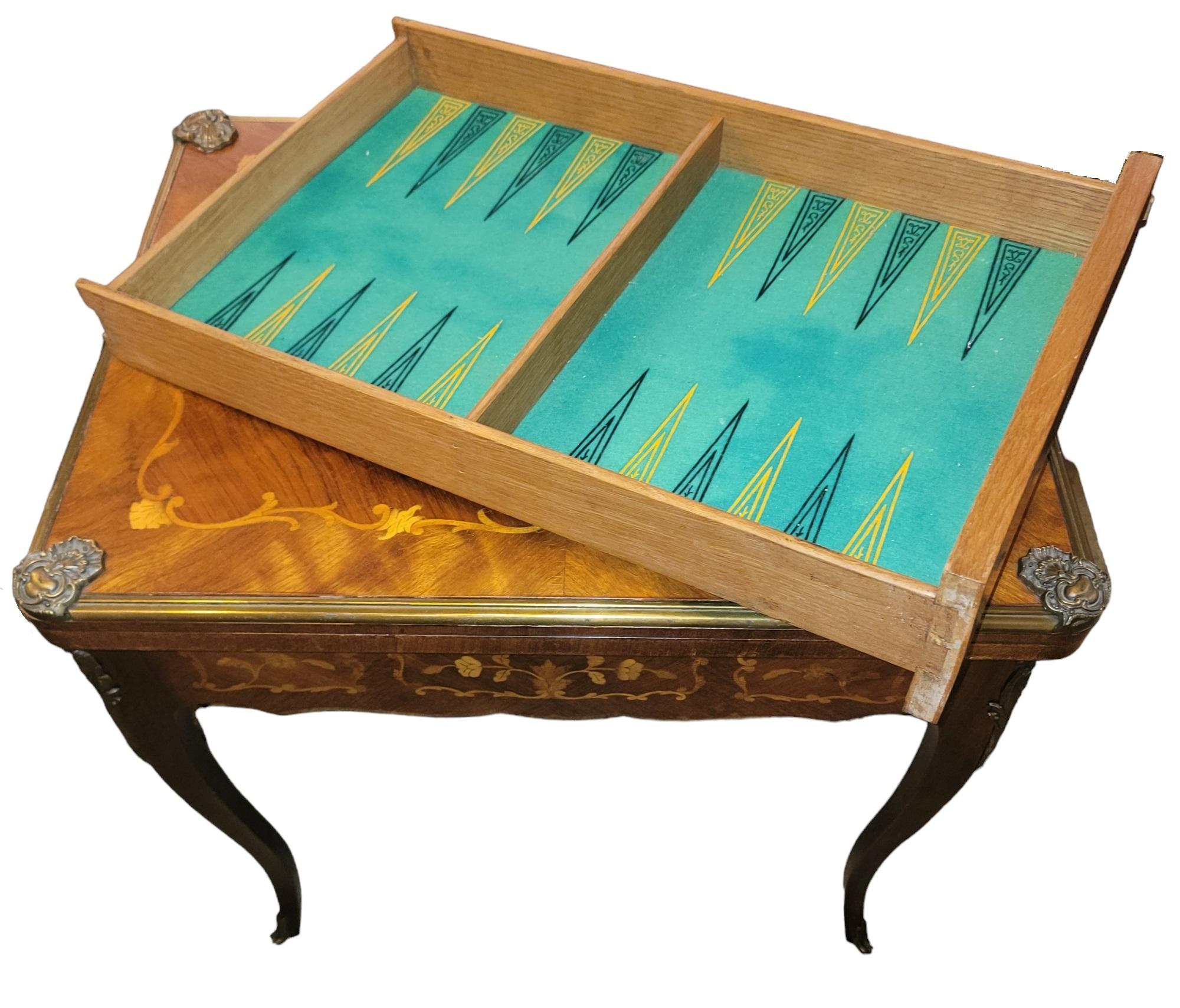Antique Walnut French Backgammon Game Table In Good Condition In Pasadena, CA