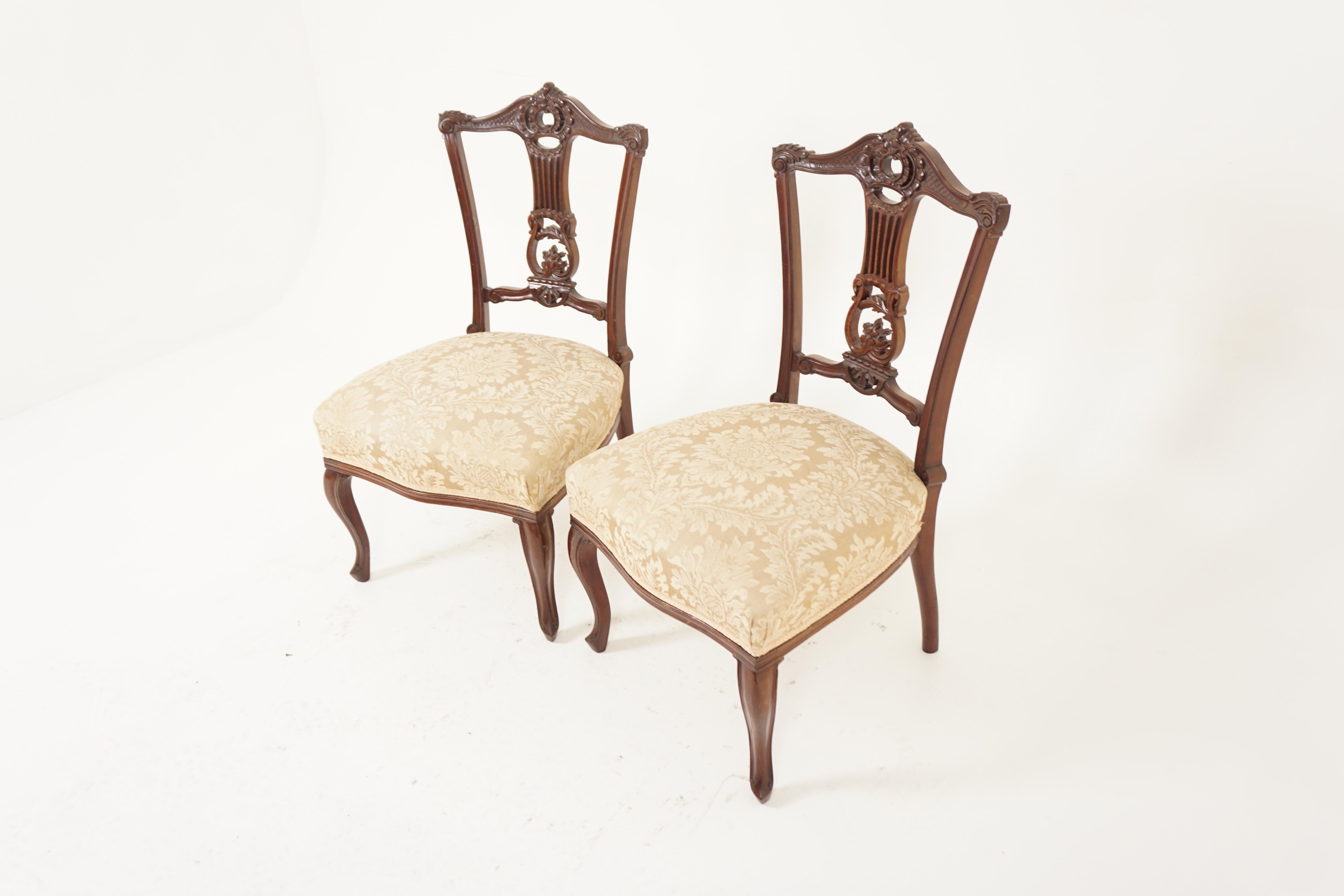 Antique Walnut Chairs, Pair of Victorian Carved Walnut Side Chairs, Hall Chairs, Antique Furniture, Scotland 1890, H1071

+ Scotland 1890
+ Walnut
+ Original Finish
+ Having pretty ornate pierced shaped backs
+ With brocade covered upholstered