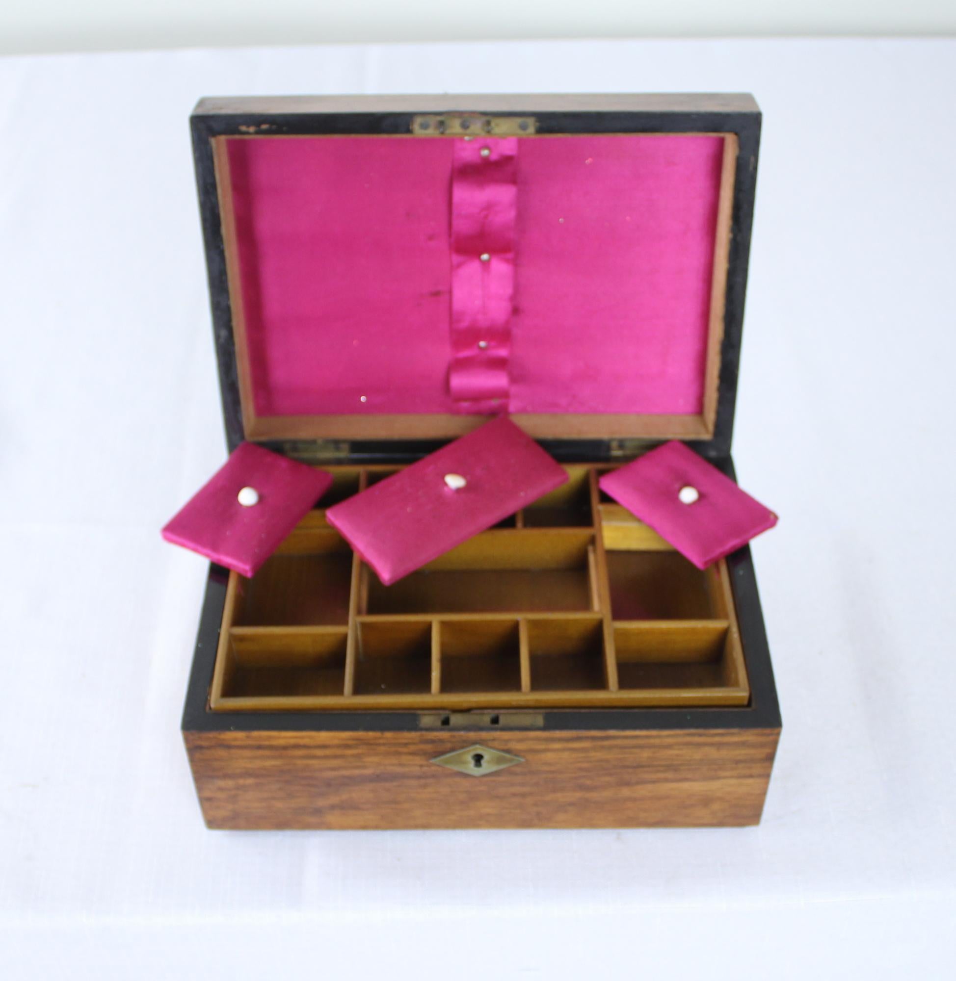 wooden sewing box vintage