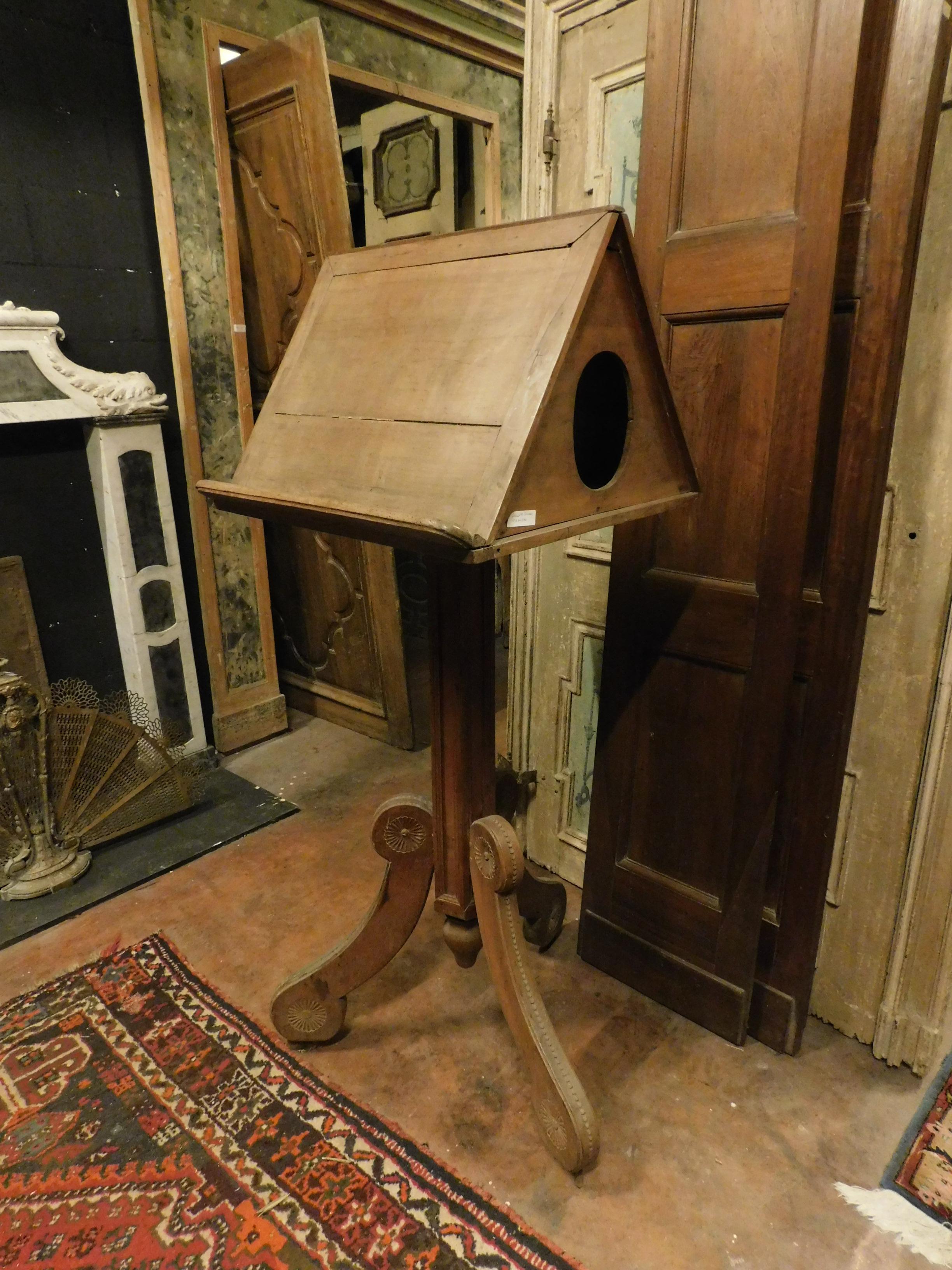 Antique Walnut Lectern, 19th Century Rome 'Italy' For Sale 6
